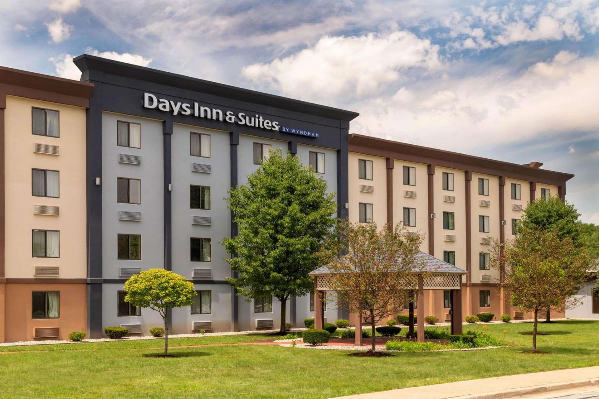 Days Inn and Suites by Wyndham Hammond, IN featured exterior or lobby in Hammond, IN — similar hotel