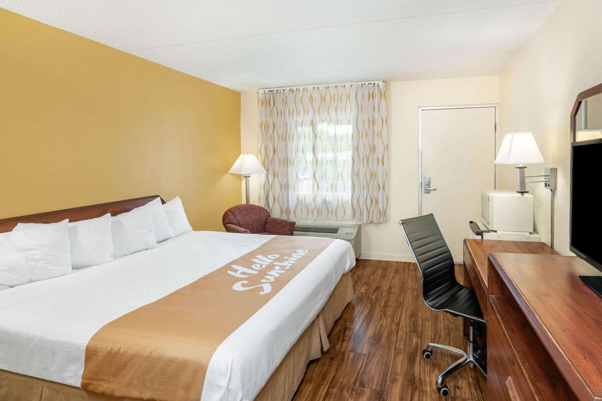 Days Inn by Wyndham Clarksville TN gallery photo in Clarksville, TN — image 13