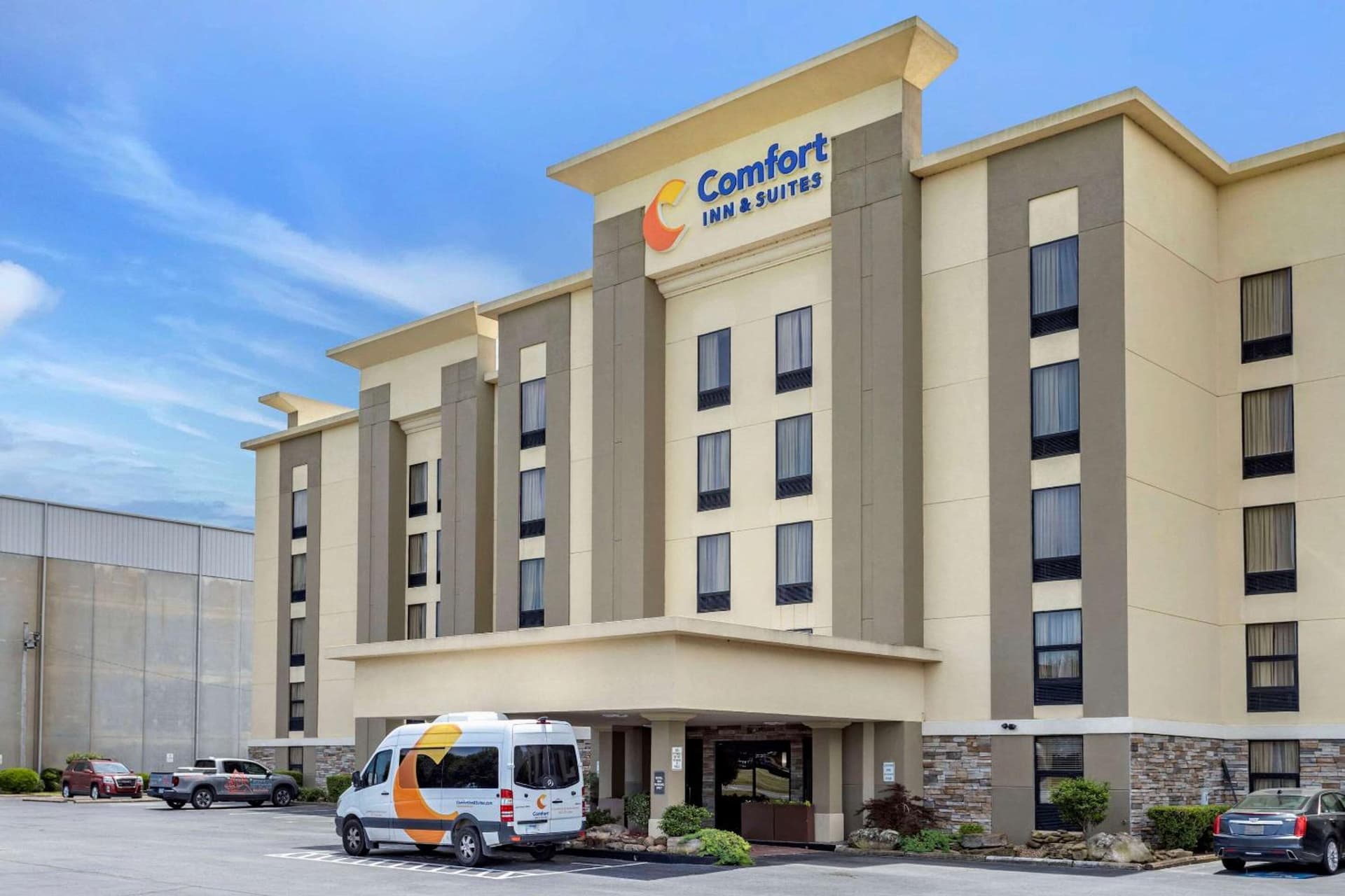 Comfort Inn & Suites Little Rock Airport interior in Little Rock, AR — gallery photo 2