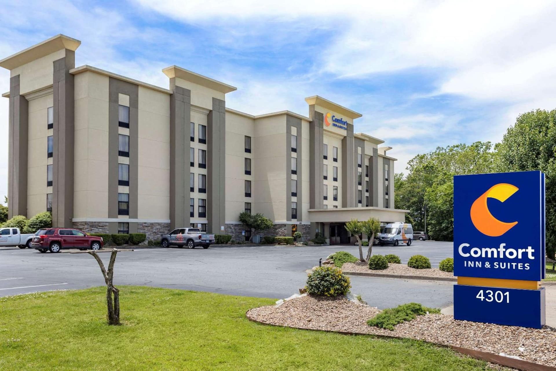 Comfort Inn & Suites Little Rock Airport featured exterior or lobby in Little Rock, AR — similar hotel