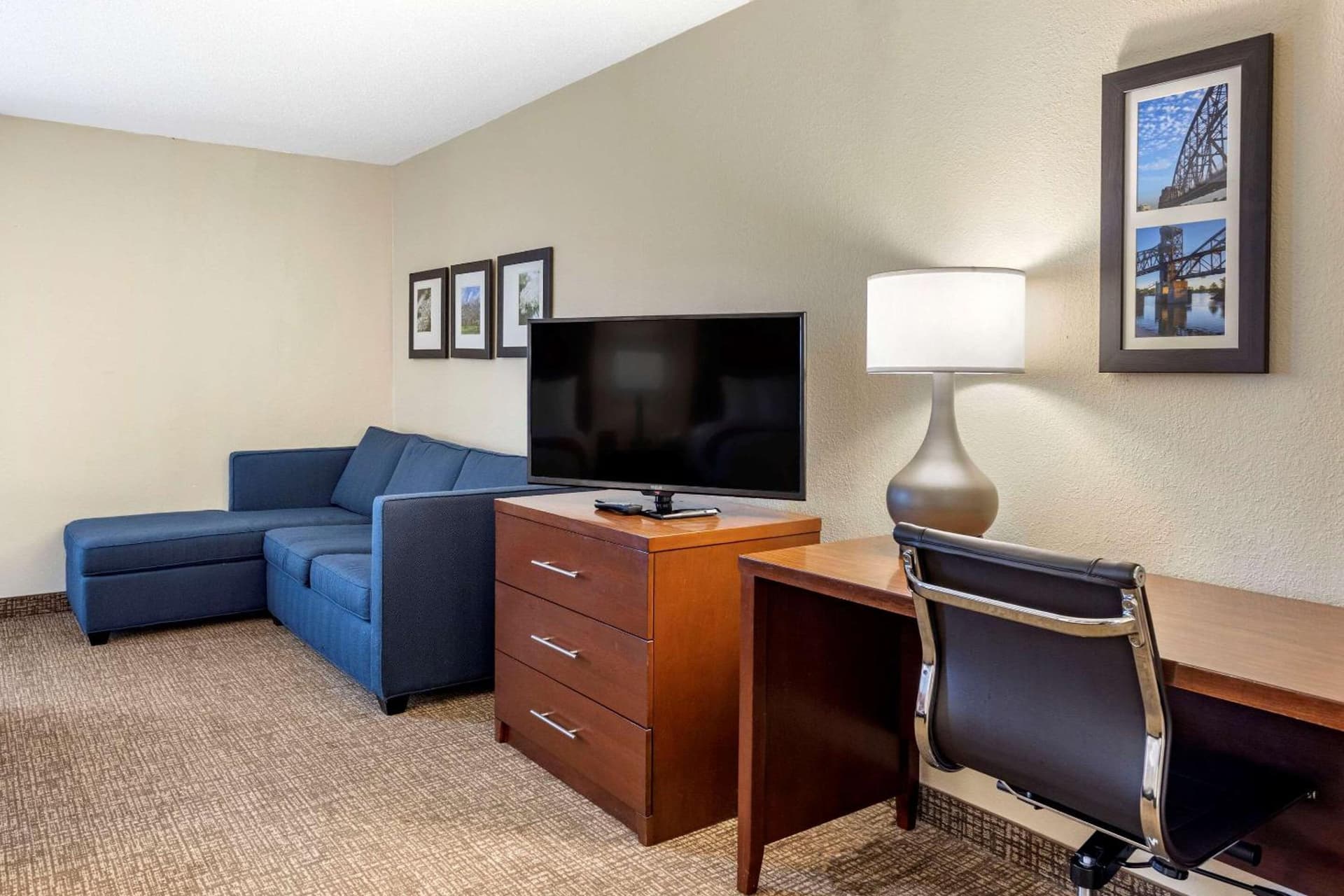 Comfort Inn & Suites Little Rock Airport gallery photo in Little Rock, AR — image 9