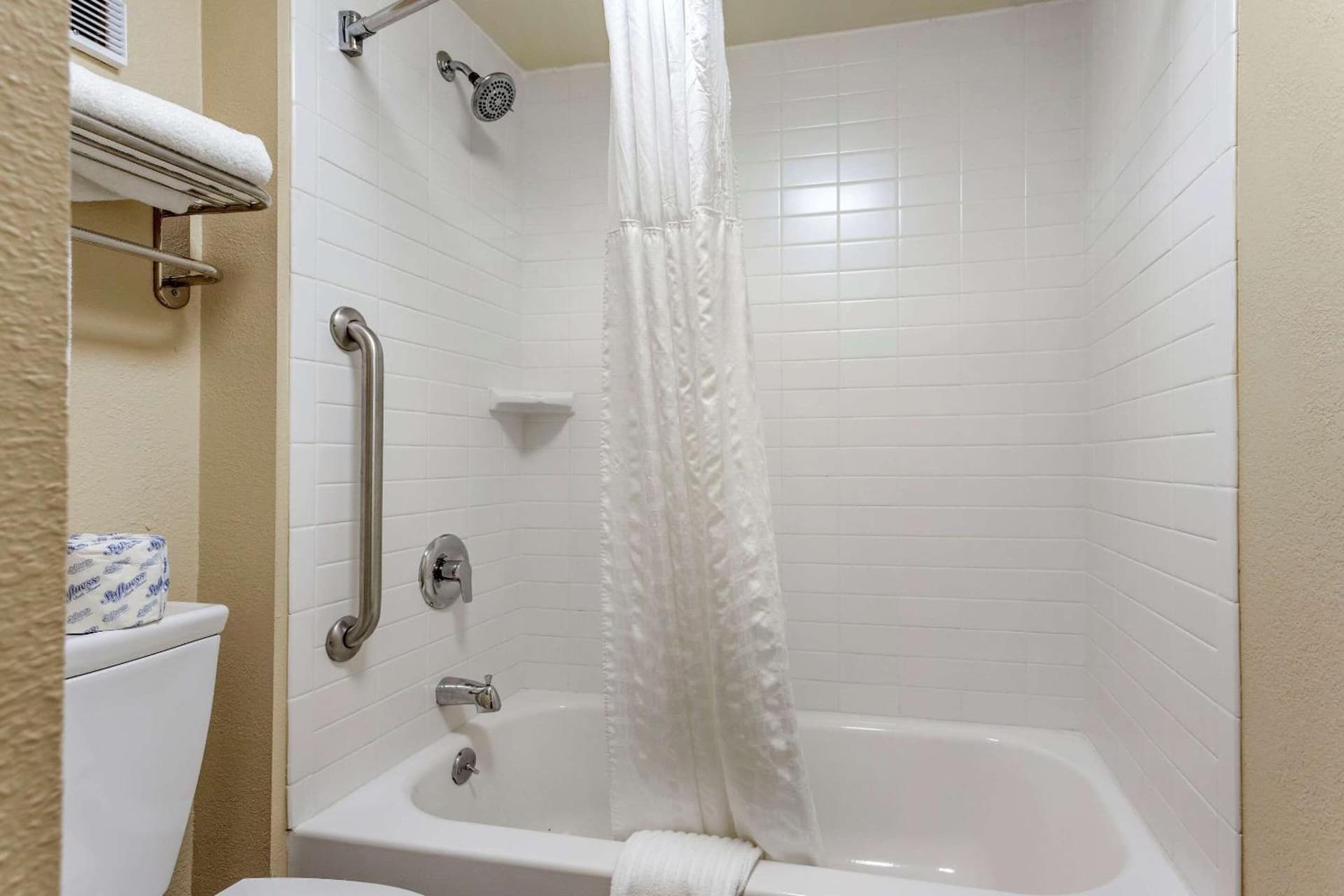 Comfort Inn & Suites Little Rock Airport gallery photo in Little Rock, AR — image 15