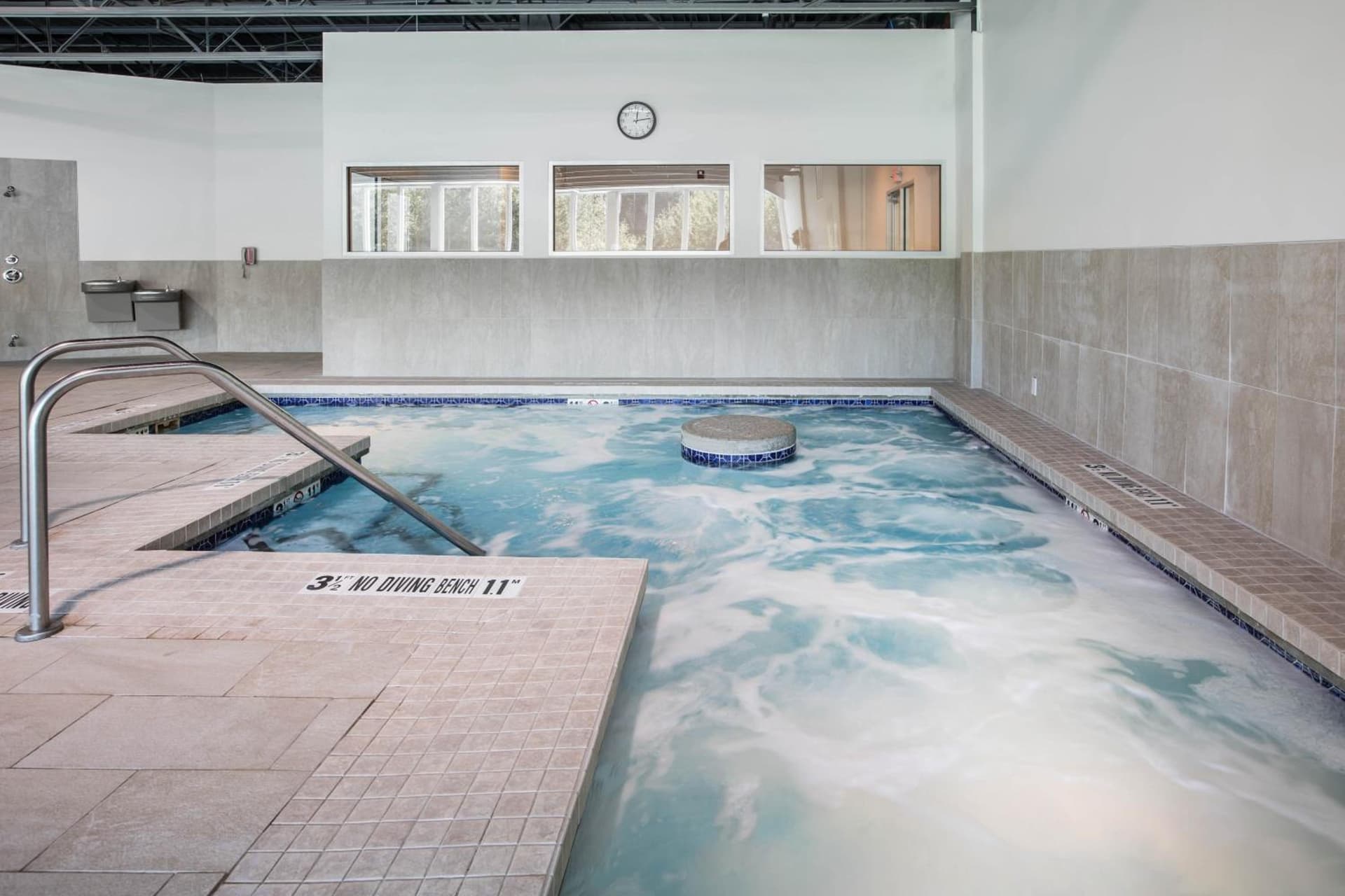 Holiday Inn Express & Suites Ludington by IHG gallery photo in Ludington, MI — image 5