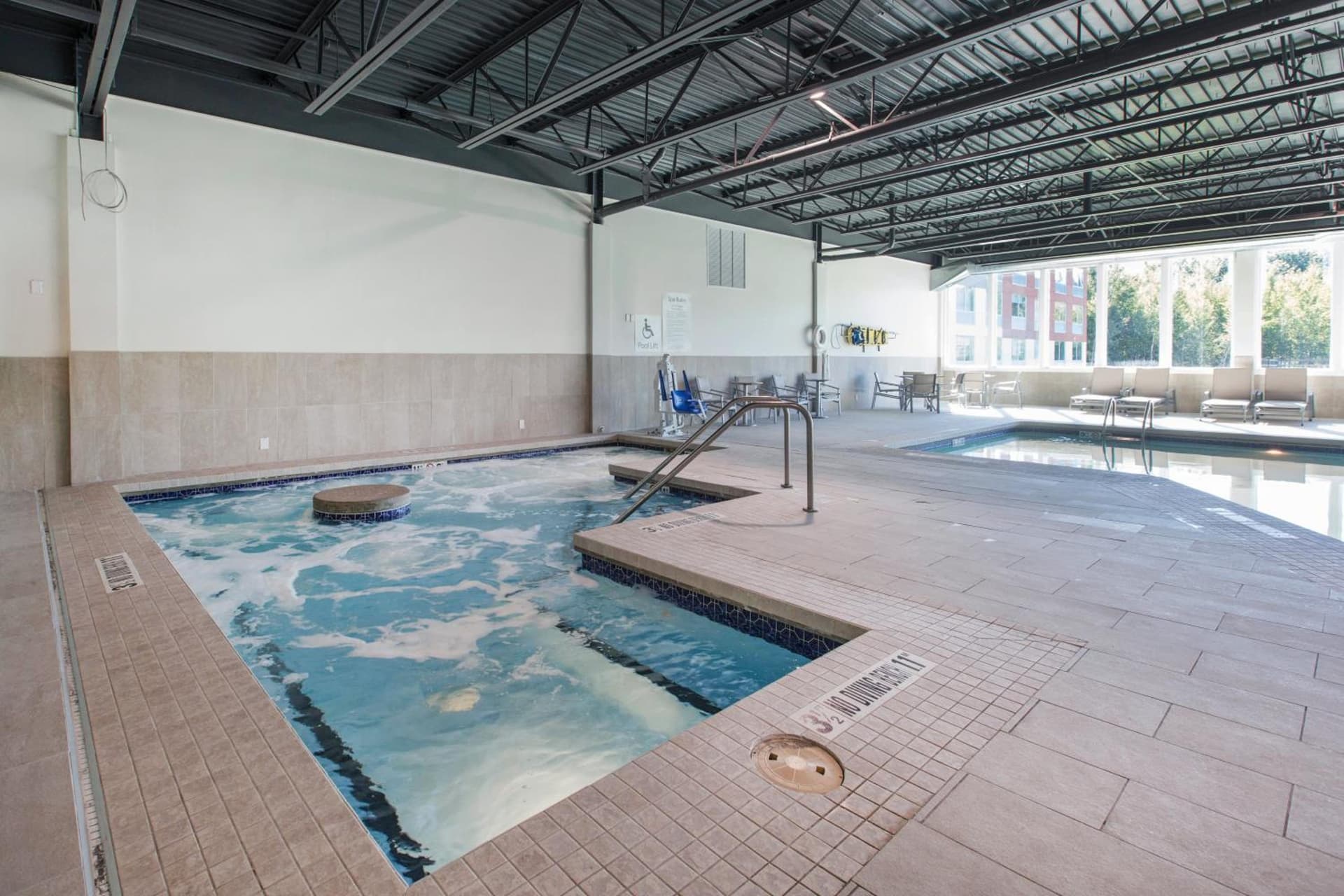 Holiday Inn Express & Suites Ludington by IHG gallery photo in Ludington, MI — image 4