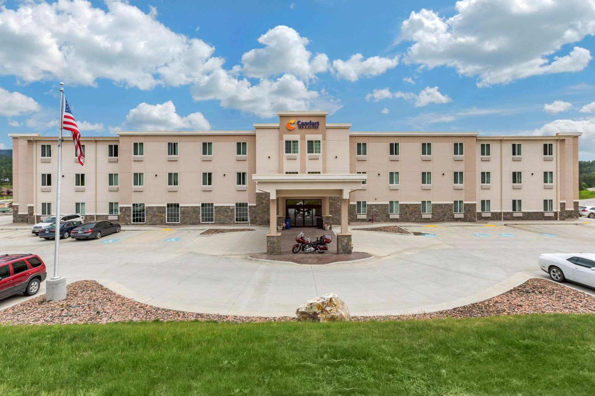 Comfort Inn & Suites Near Mt Rushmore featured exterior or lobby in Hill City, SD — similar hotel