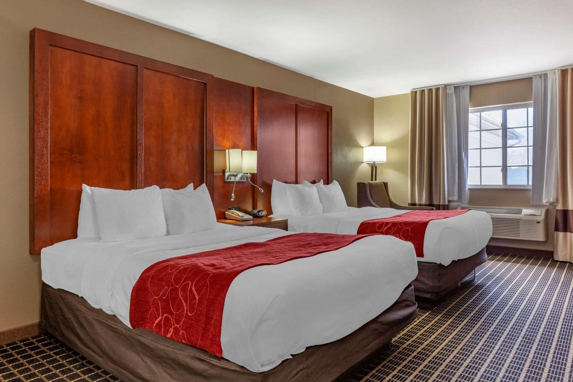Comfort Suites Delavan - Lake Geneva Area gallery photo in Delavan, WI — image 26