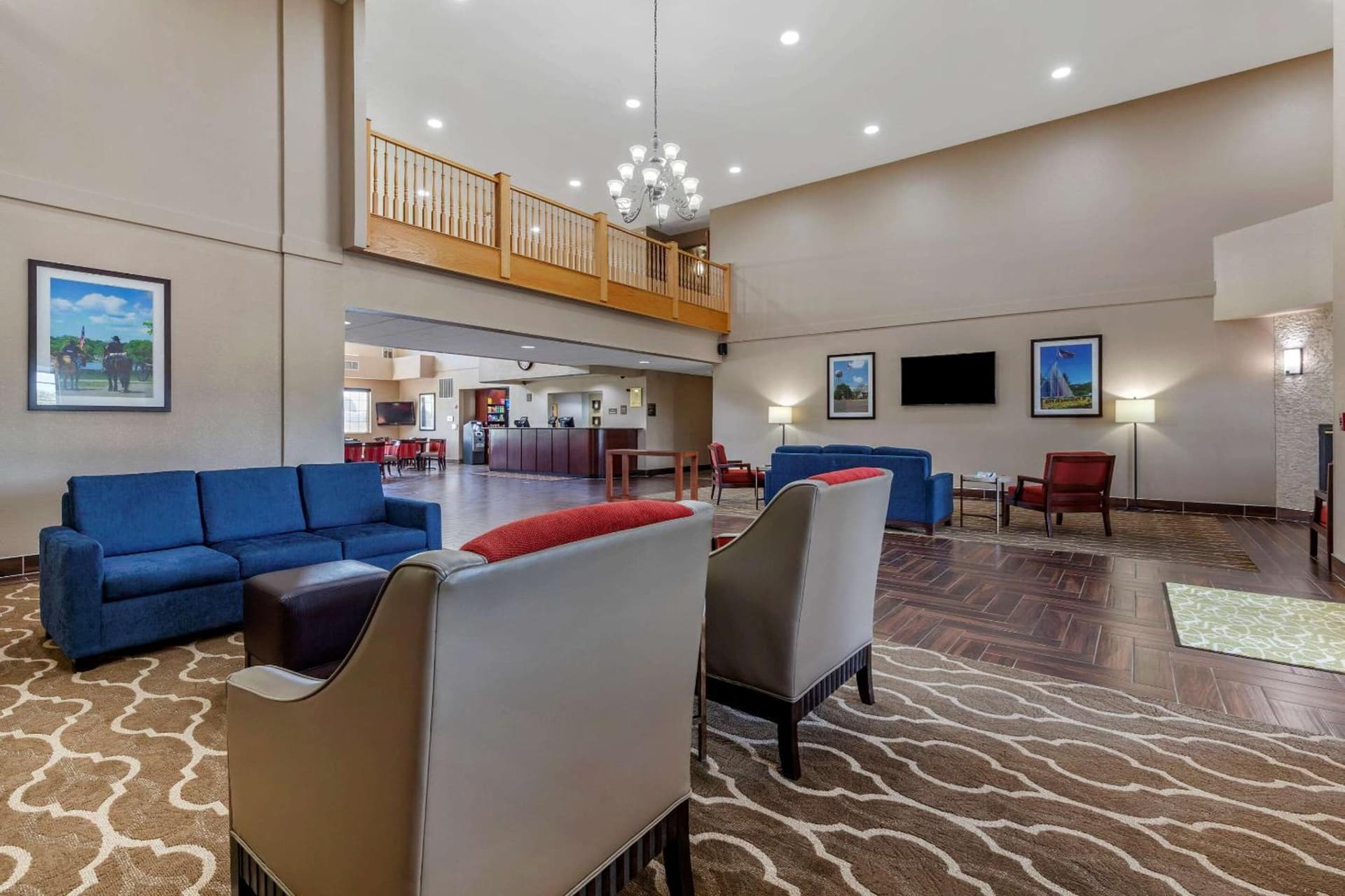 Comfort Suites Delavan - Lake Geneva Area gallery photo in Delavan, WI — image 38