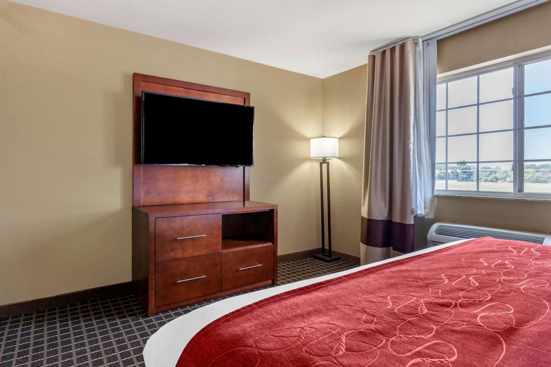 Comfort Suites Delavan - Lake Geneva Area gallery photo in Delavan, WI — image 8