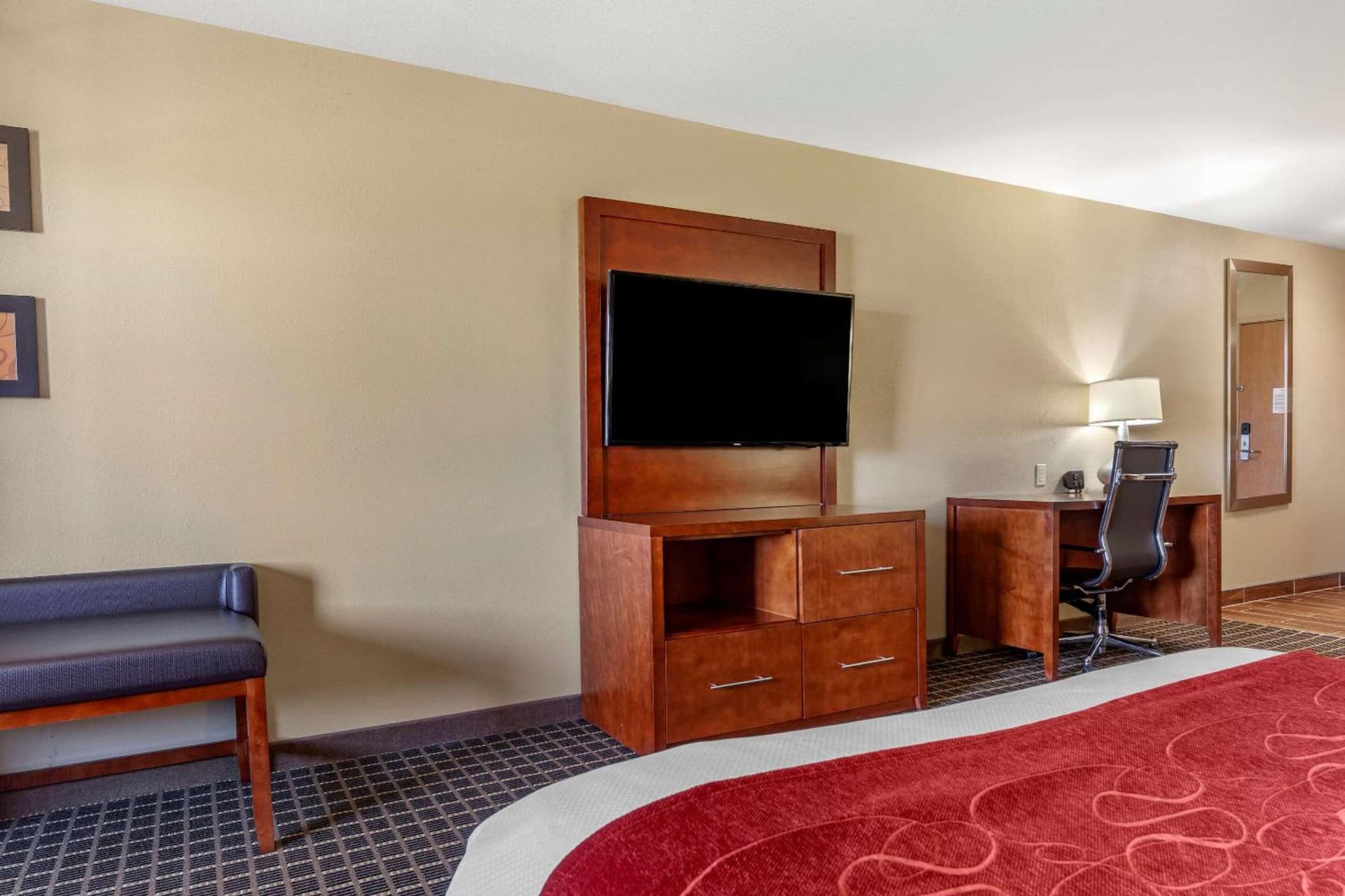 Comfort Suites Delavan - Lake Geneva Area gallery photo in Delavan, WI — image 16