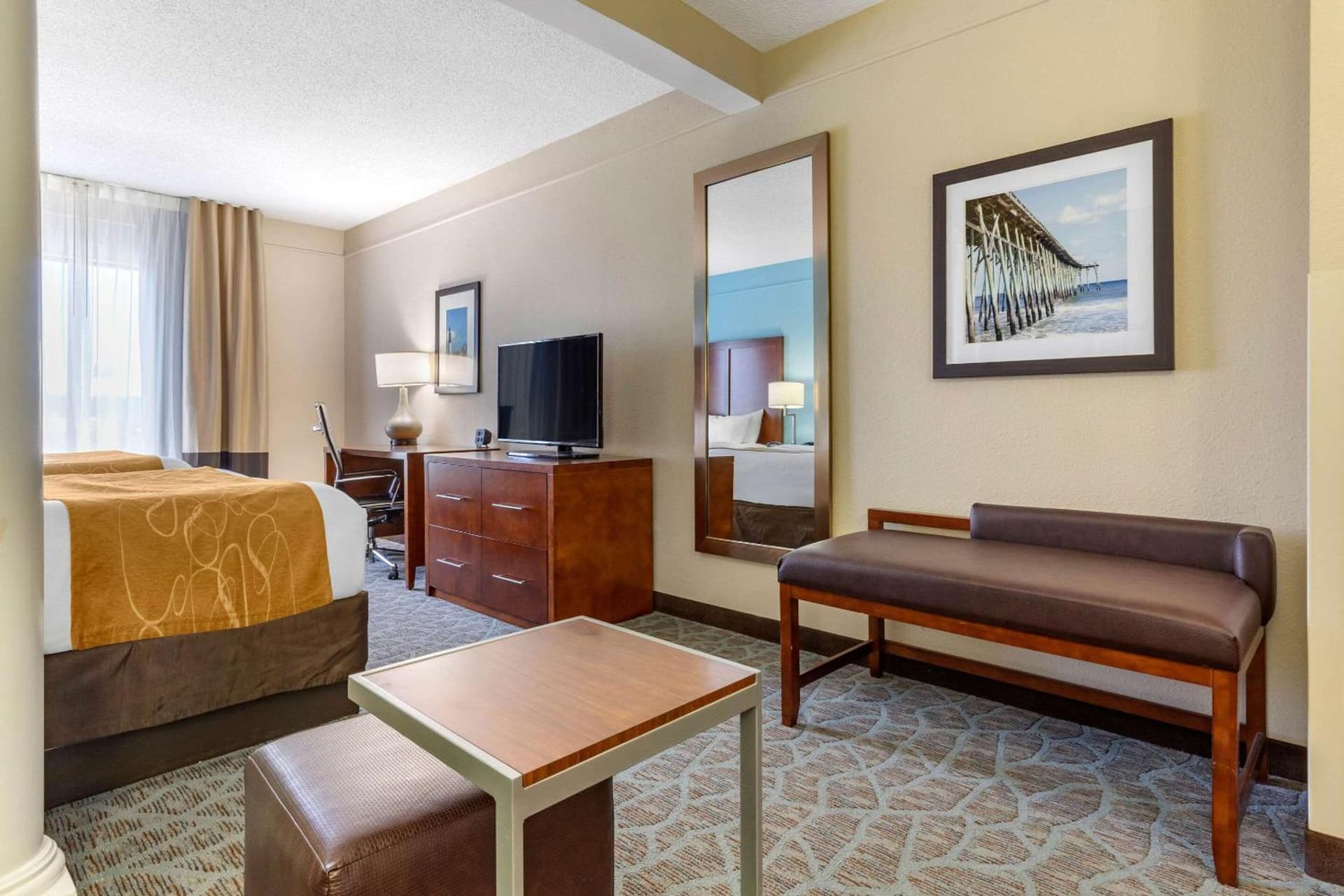 Comfort Suites Southport - Oak Island gallery photo in Southport, NC — image 5