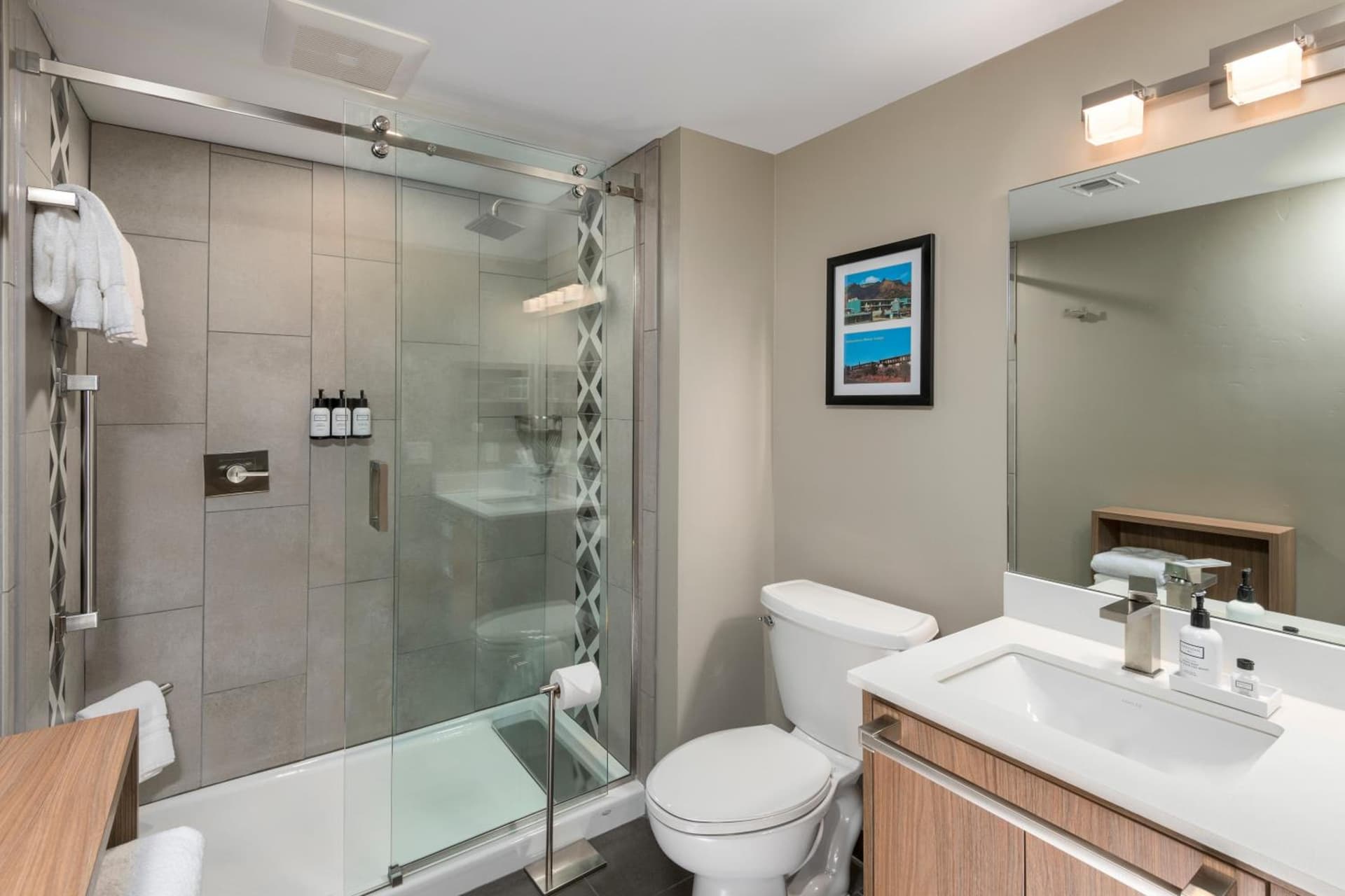 Matterhorn Inn property views in Sedona, AZ — gallery photo 3