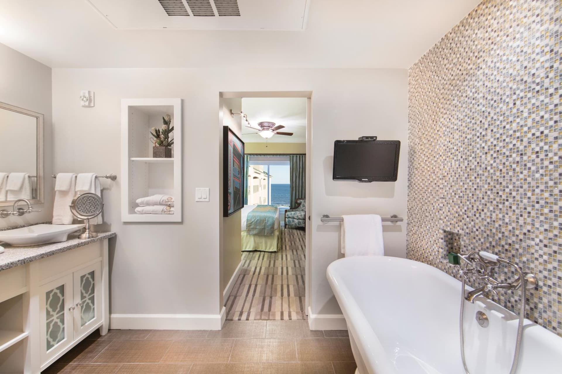 Holiday Inn Club Vacations Galveston Beach Resort by IHG gallery photo in Galveston, TX — image 13