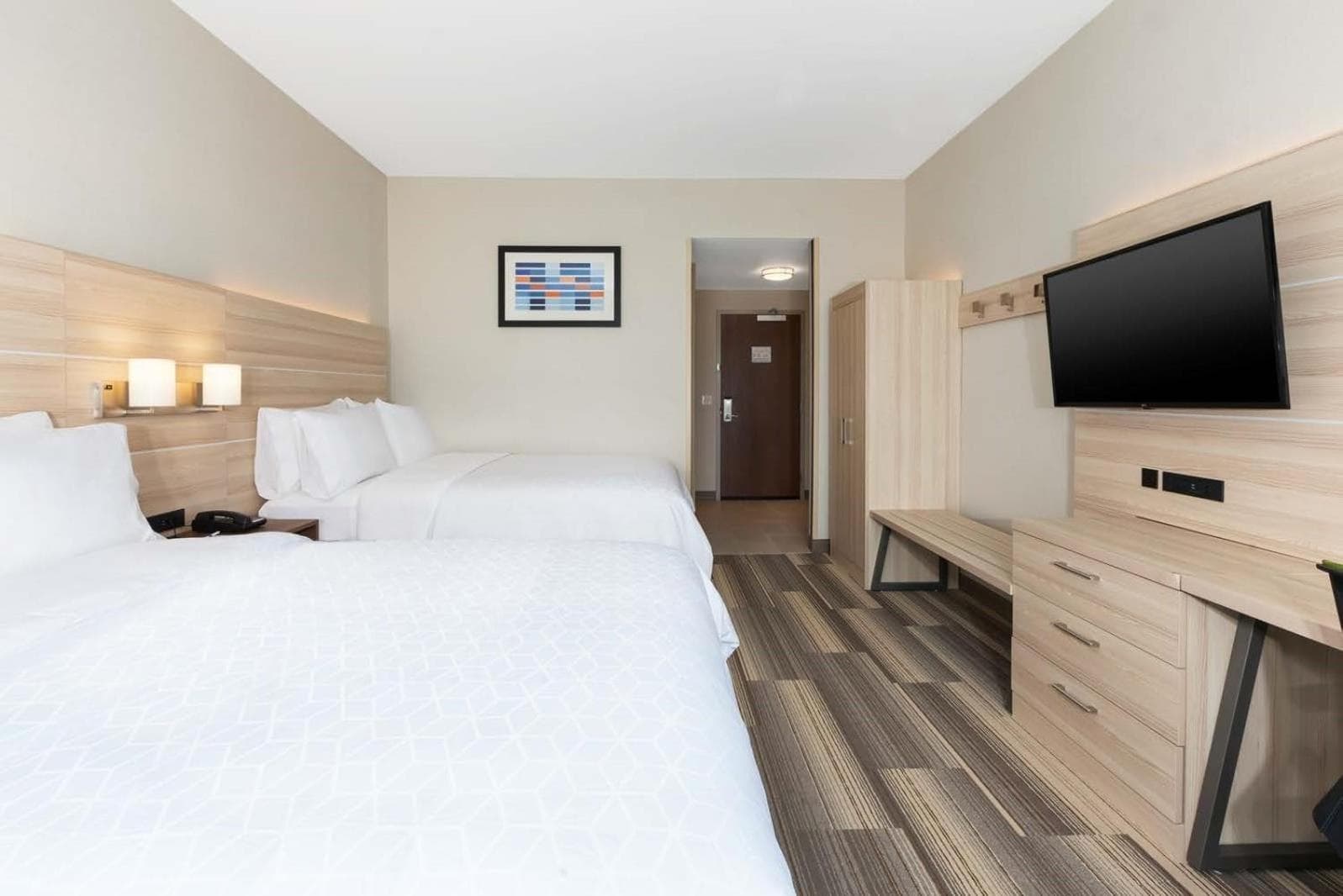 Holiday Inn Express & Suites - Grand Rapids Airport - South by IHG gallery photo in Grand Rapids, MI — image 22