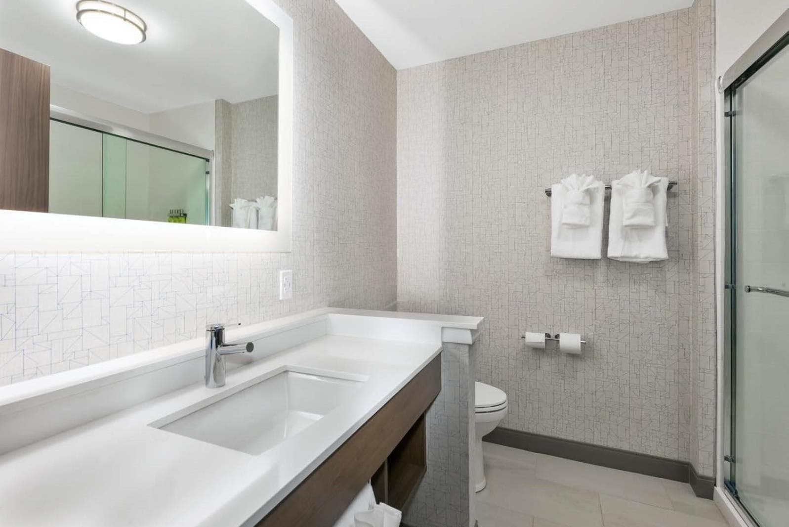 Holiday Inn Express & Suites - Grand Rapids Airport - South by IHG property views in Grand Rapids, MI — gallery photo 3