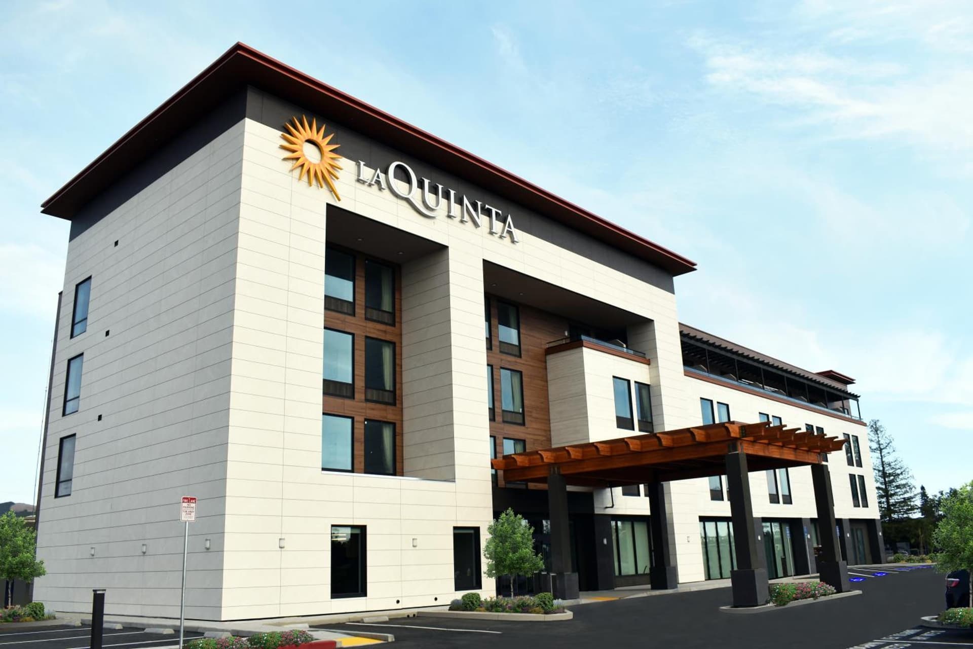 La Quinta Inn & Suites by Wyndham Santa Rosa Sonoma gallery photo in Santa Rosa, CA — image 11