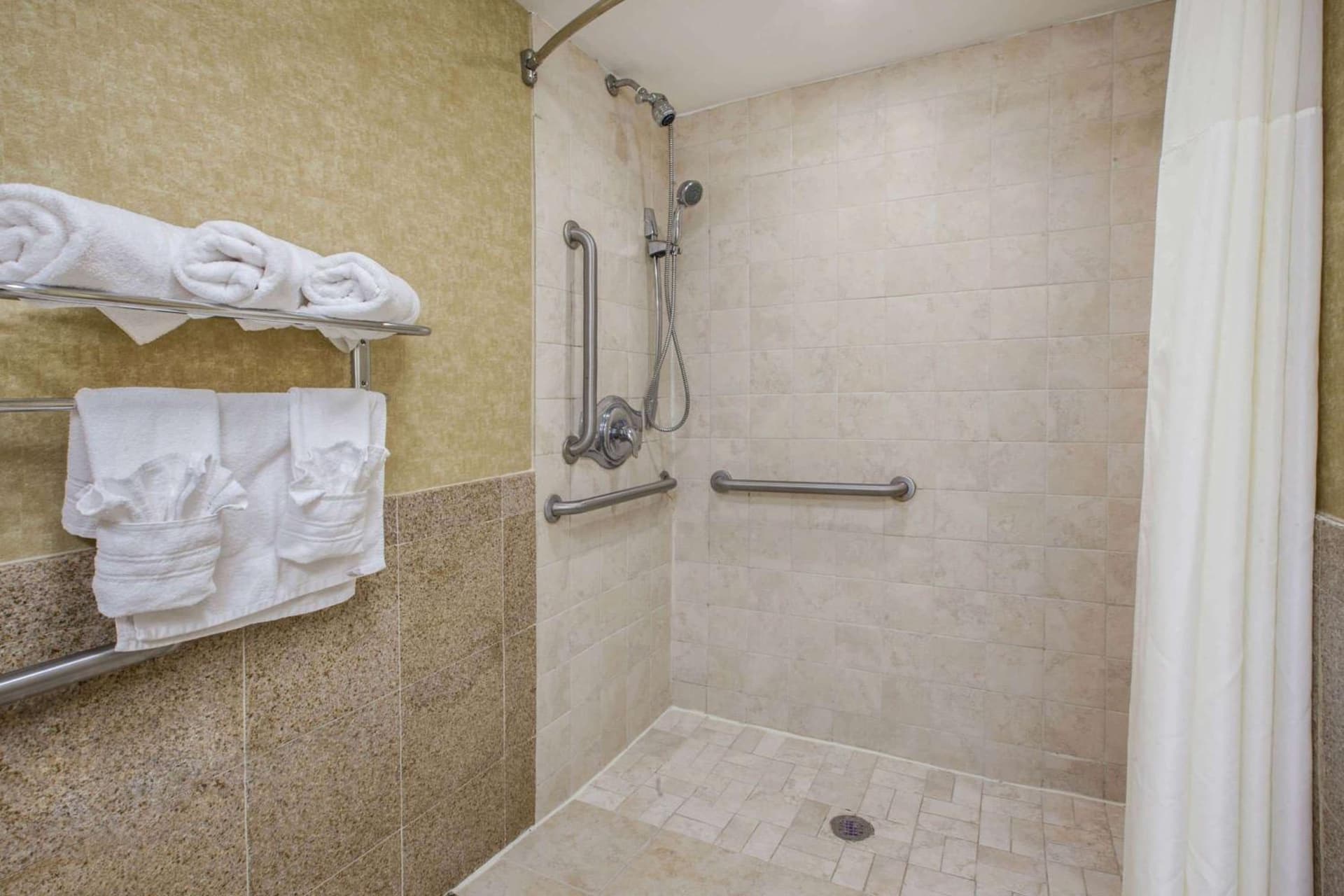 Baymont by Wyndham Pompton Plains/Wayne gallery photo in Pompton Plains, NJ — image 13