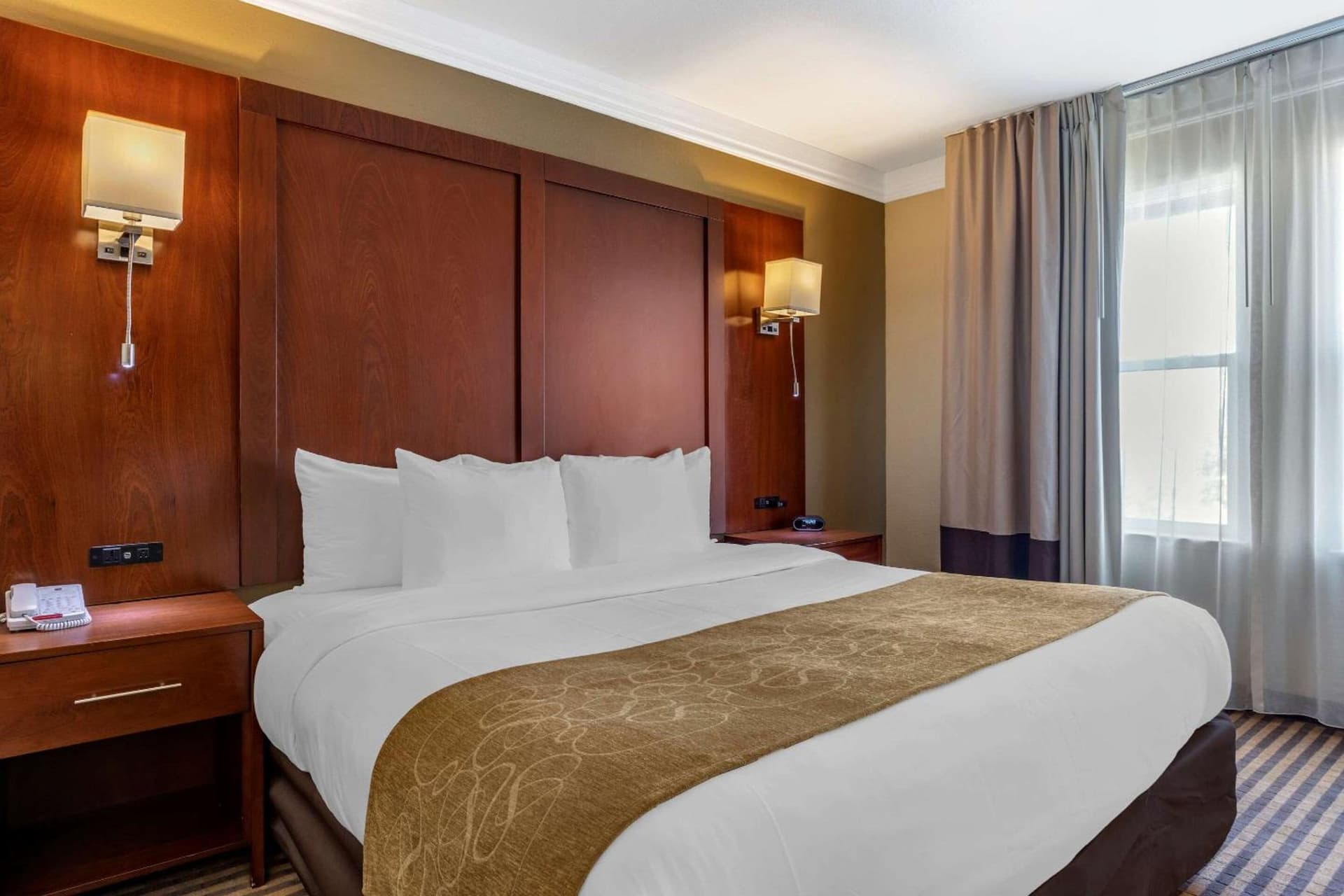 Comfort Suites Visalia - Convention Center gallery photo in Visalia, CA — image 27