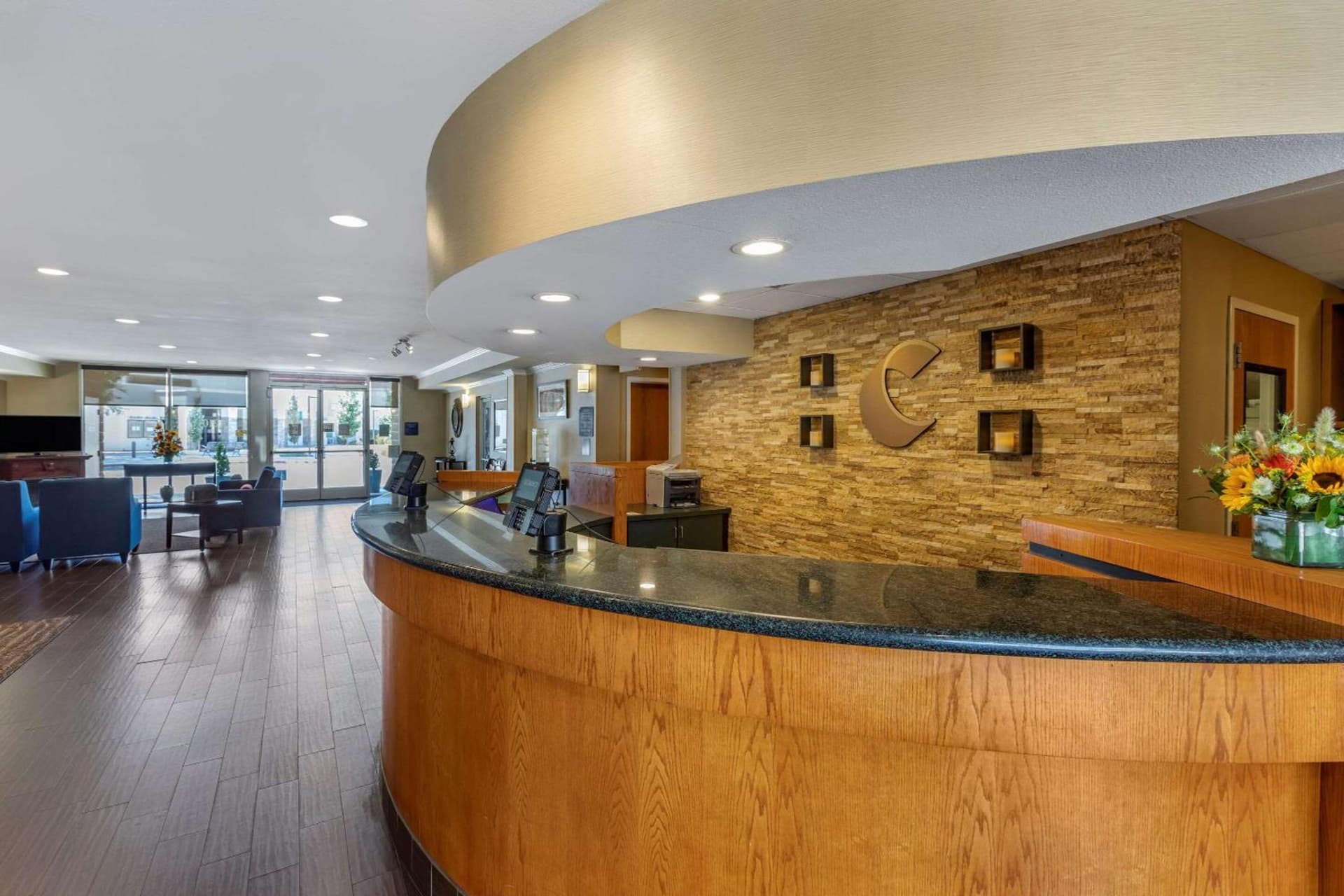 Comfort Suites Visalia - Convention Center property views in Visalia, CA — gallery photo 3