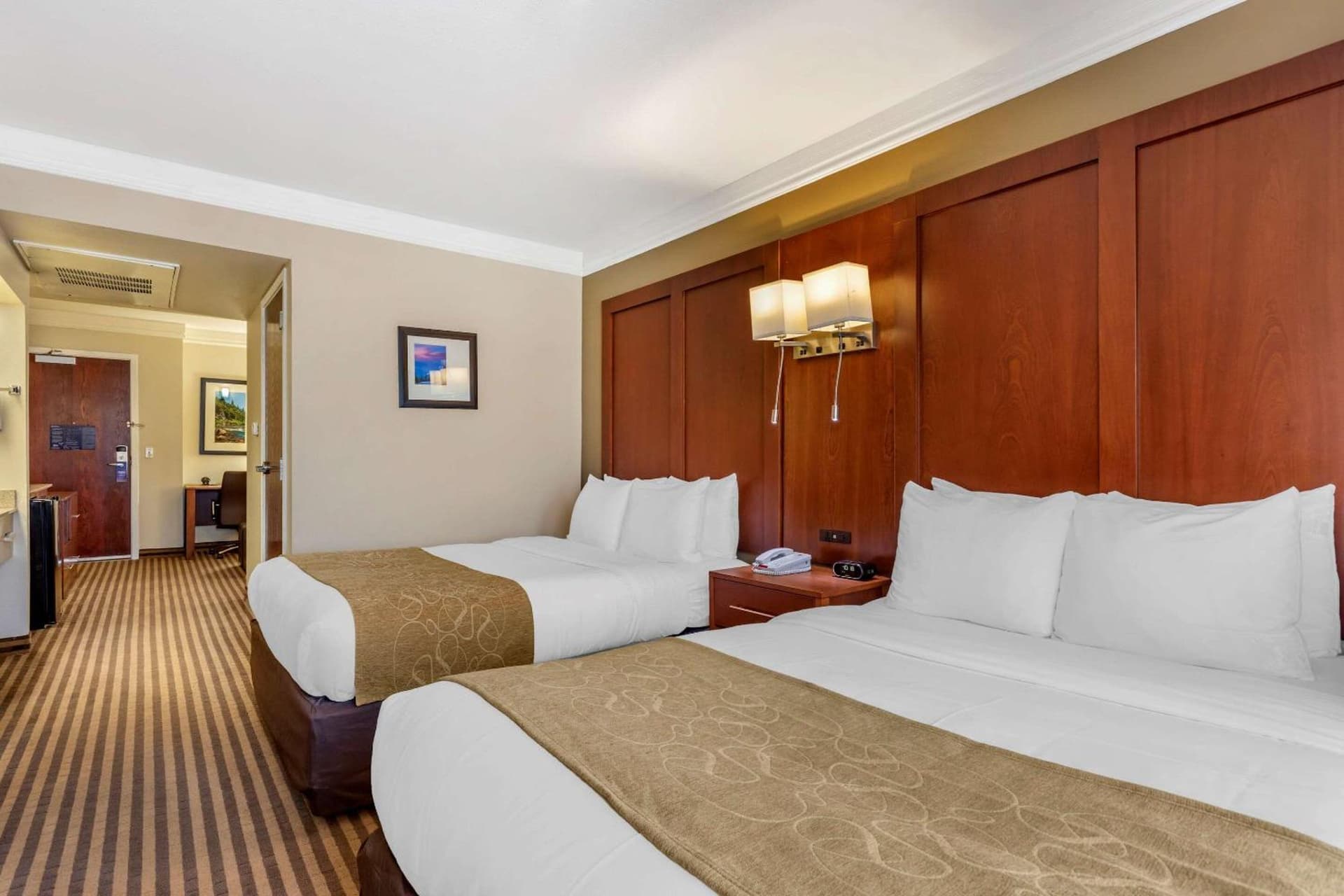 Comfort Suites Visalia - Convention Center gallery photo in Visalia, CA — image 12