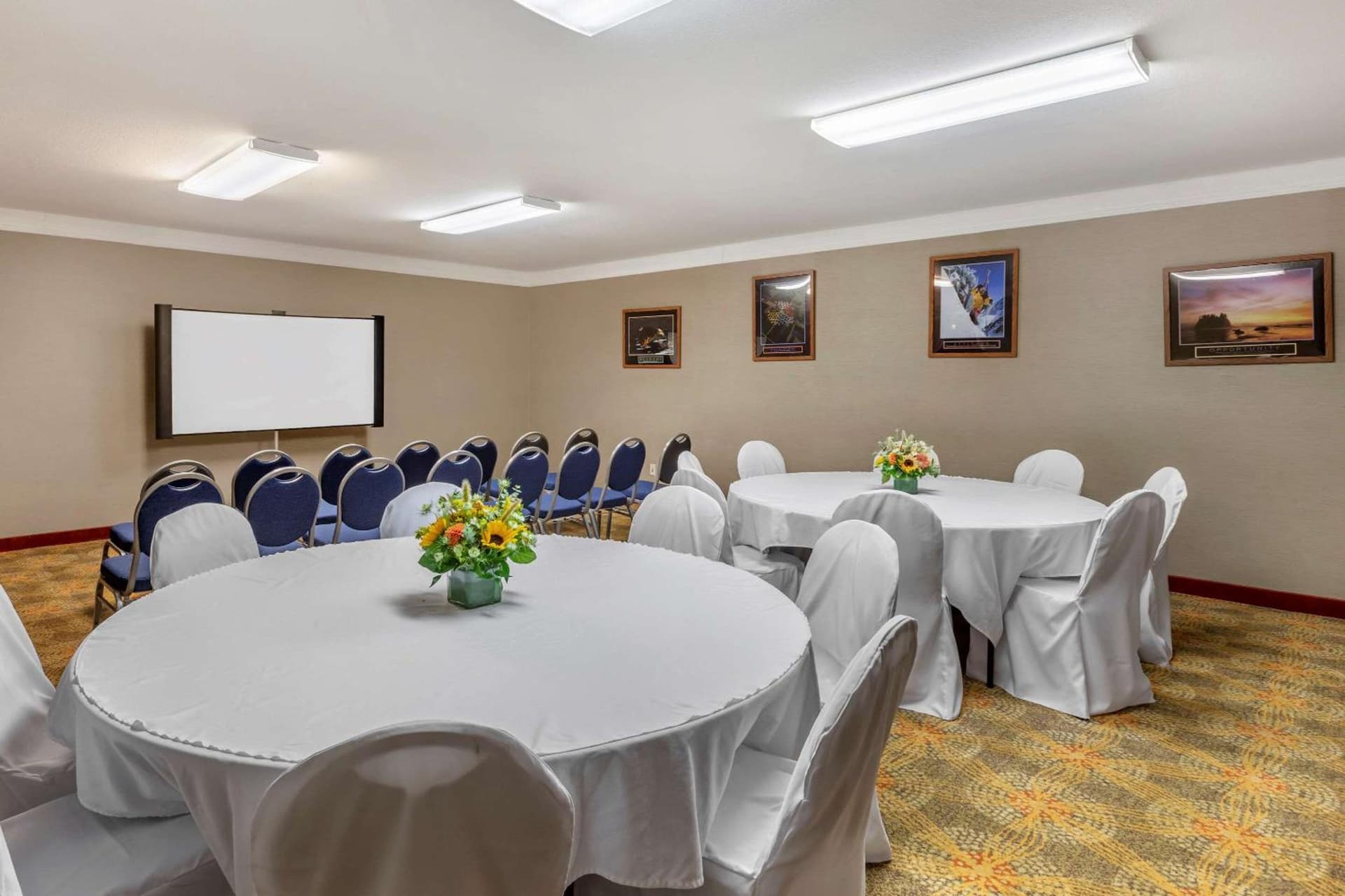 Comfort Suites Visalia - Convention Center gallery photo in Visalia, CA — image 7