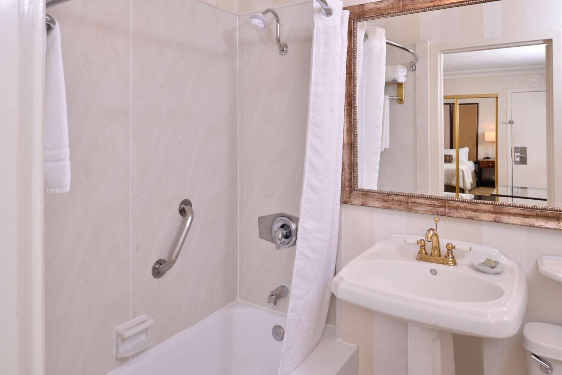 Best Western Corte Madera Inn gallery photo in Corte Madera, CA — image 23