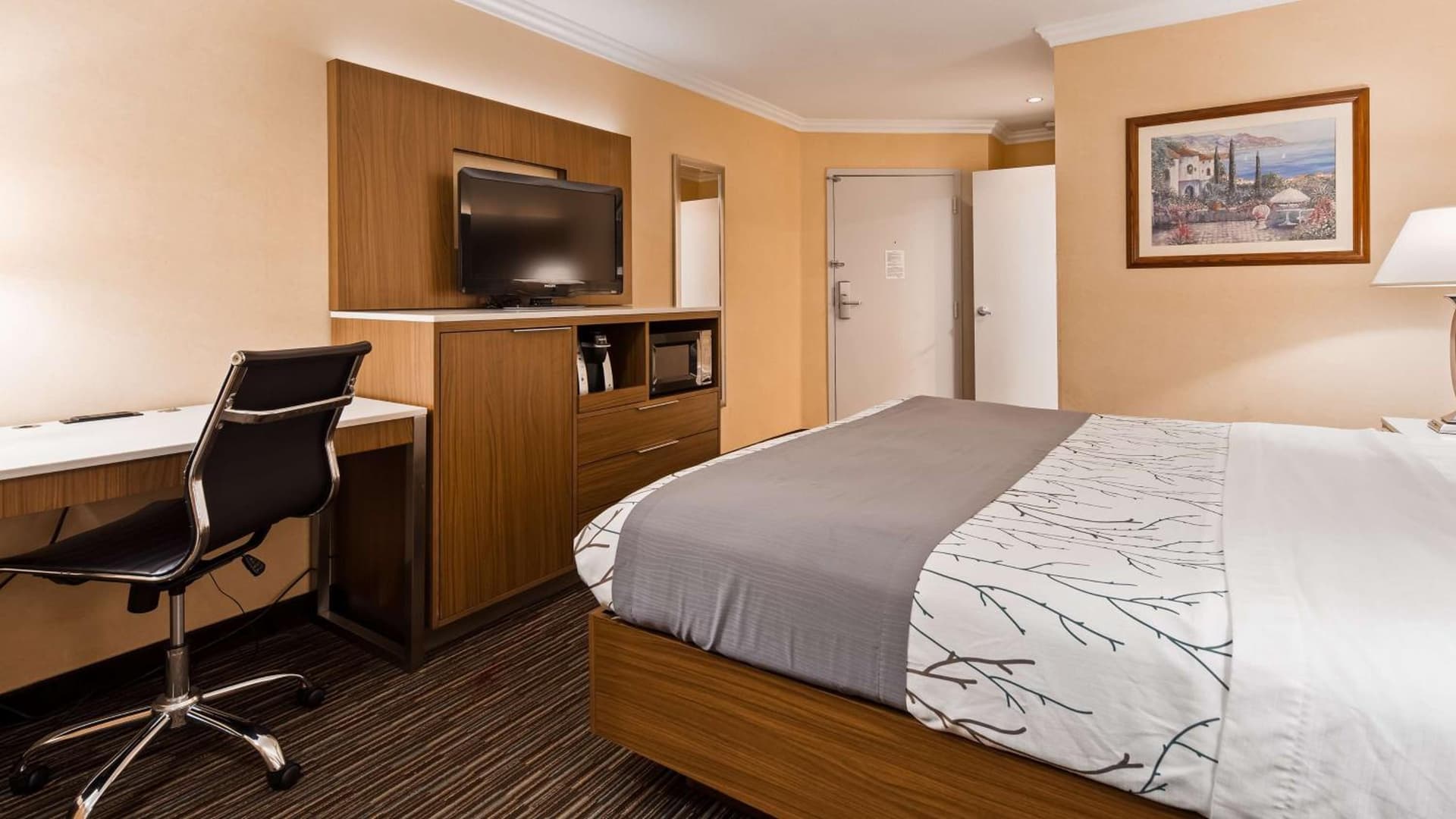Best Western Airpark Hotel - LAX Airport LA Stadium gallery photo in Inglewood, CA — image 17