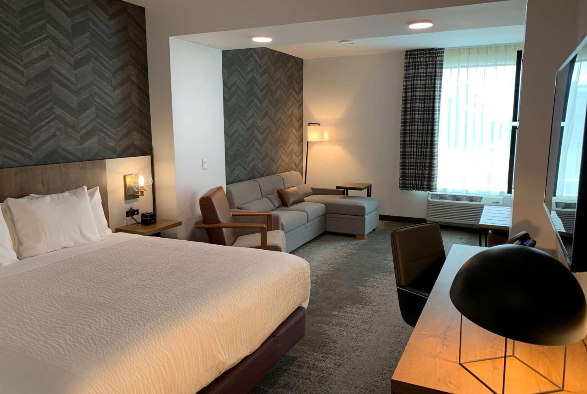 La Quinta Inn & Suites by Wyndham Santa Rosa Sonoma gallery photo in Santa Rosa, CA — image 19