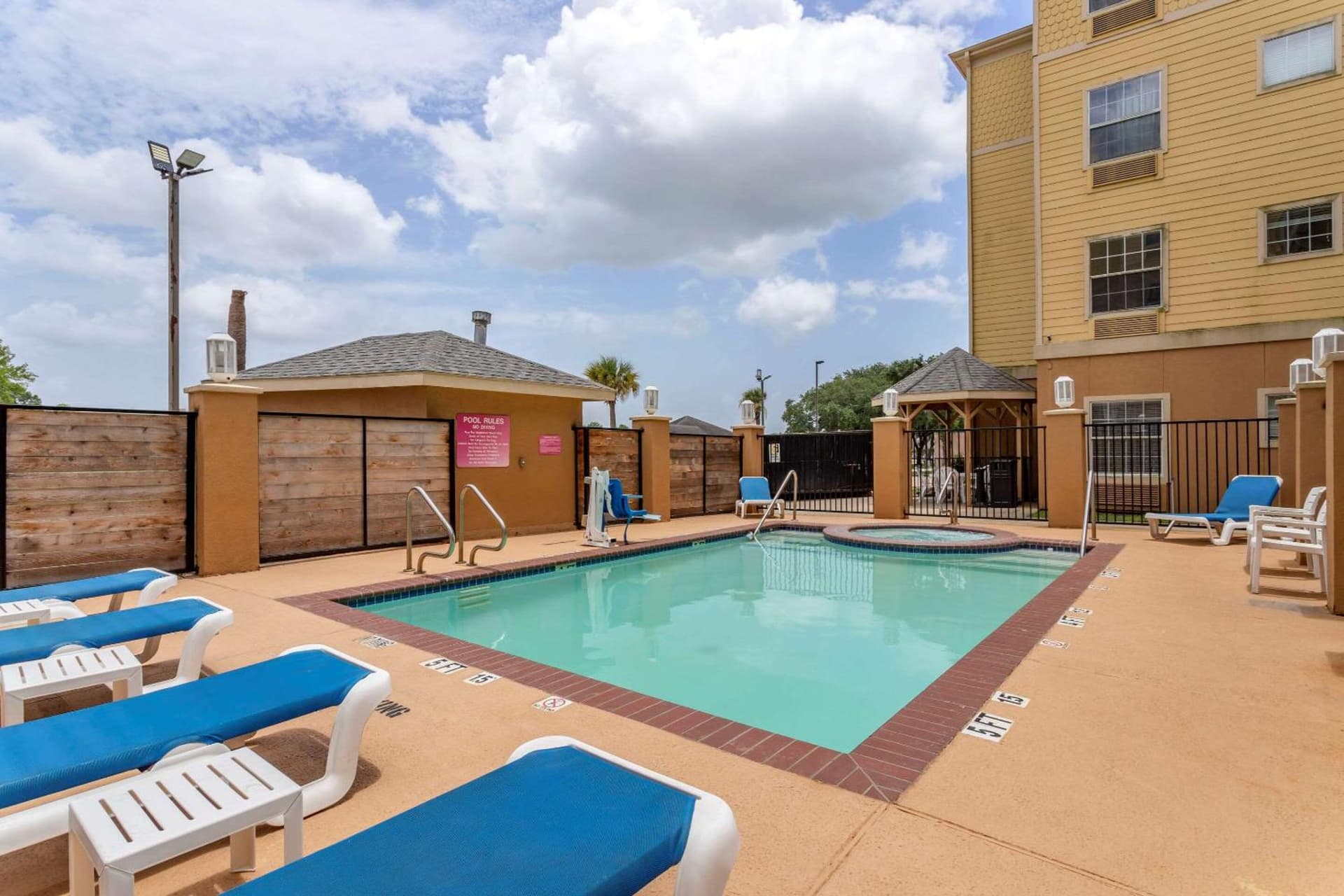 MainStay Suites Port Arthur - Beaumont South gallery photo in Port Arthur, TX — image 23