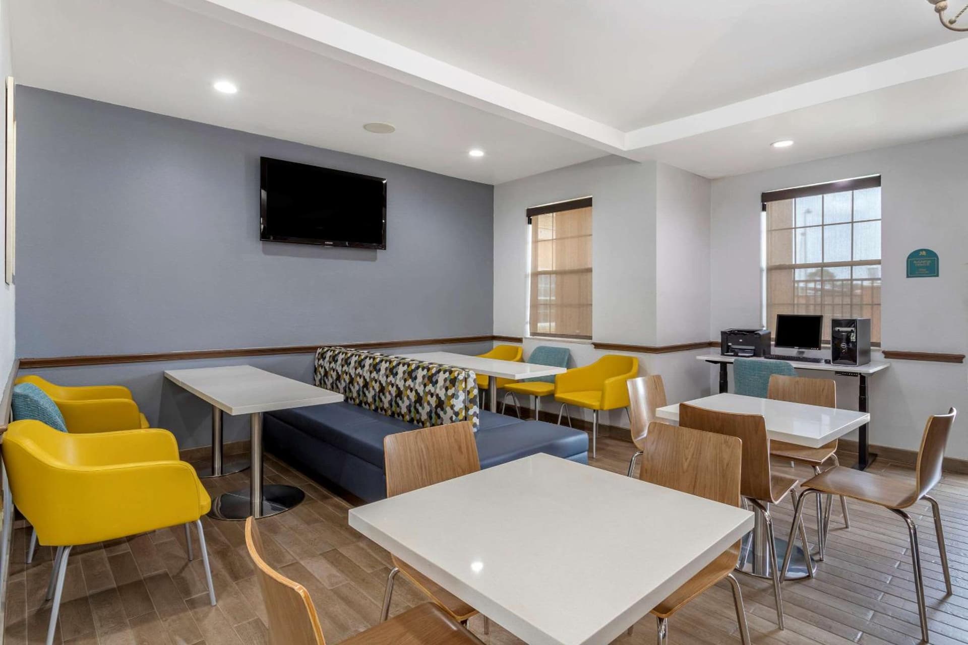 MainStay Suites Port Arthur - Beaumont South gallery photo in Port Arthur, TX — image 12