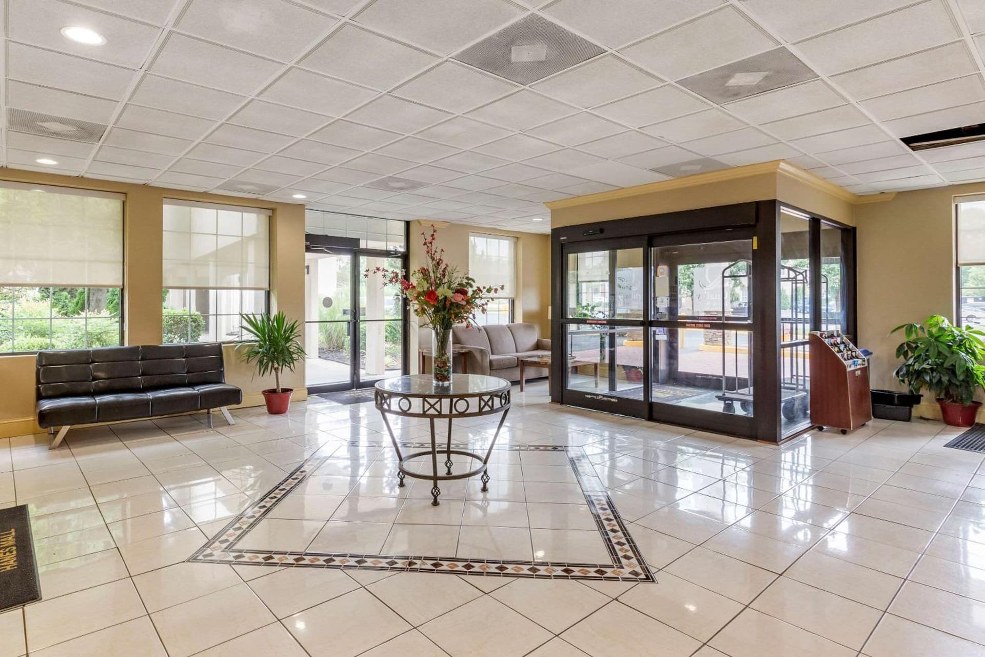Quality Inn & Suites Hanes Mall gallery photo in Winston-Salem, NC — image 14