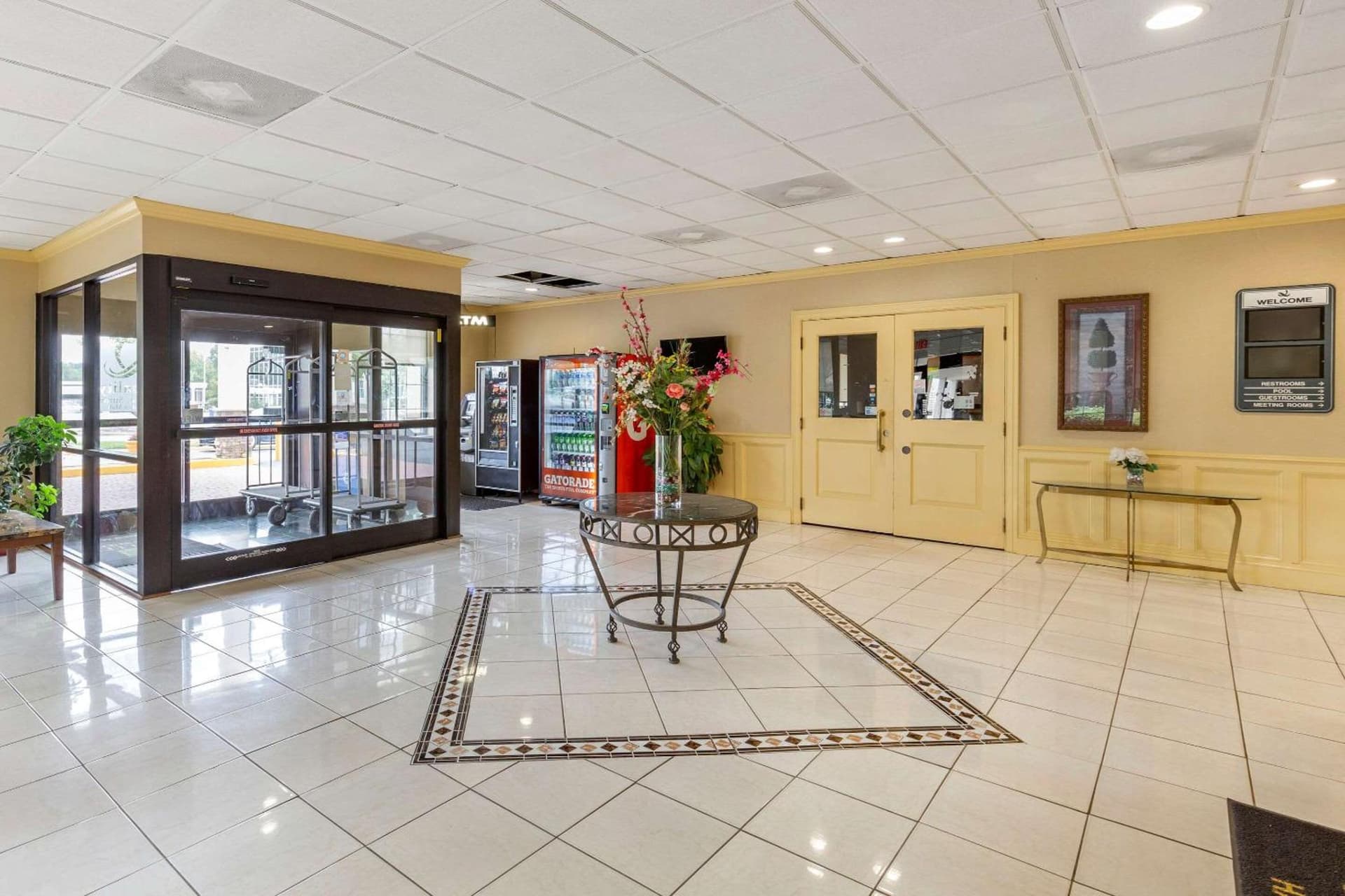 Quality Inn & Suites Hanes Mall gallery photo in Winston-Salem, NC — image 29