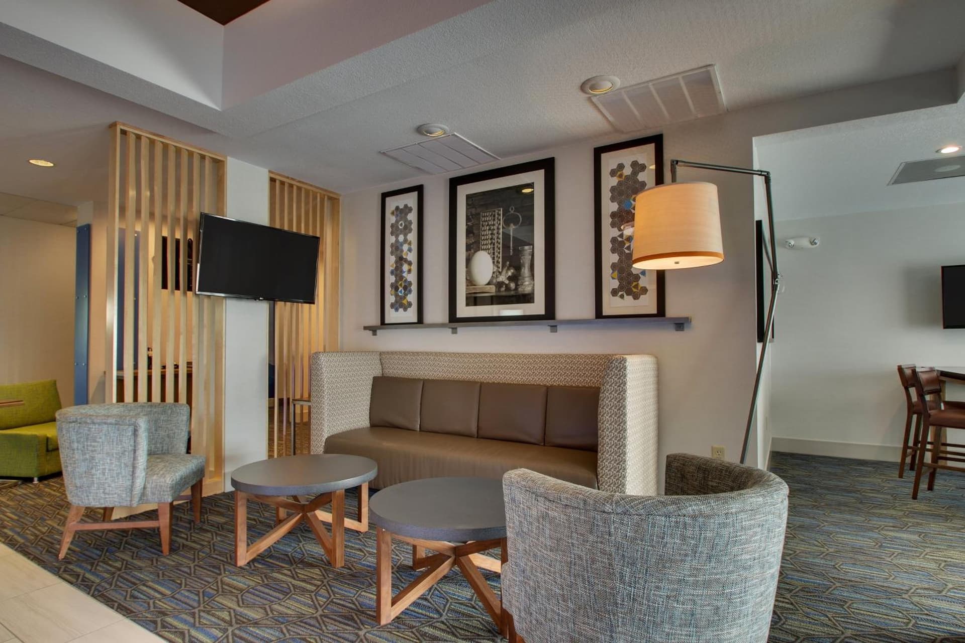 Holiday Inn Express Hotel & Suites Morris by IHG gallery photo in Morris, IL — image 51