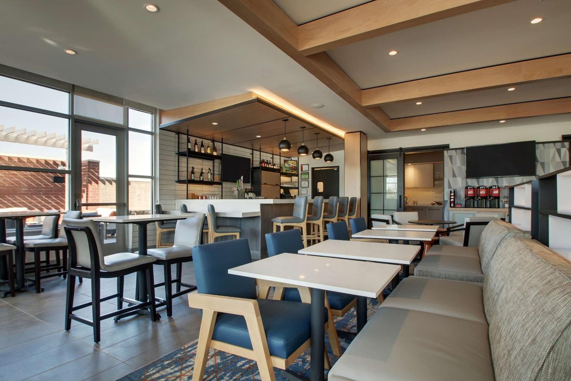 Hyatt House Oak Brook gallery photo in Oak Brook, IL — image 12