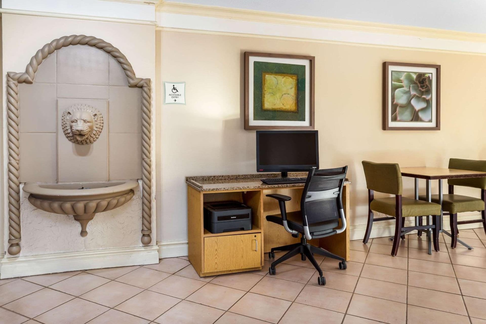 La Quinta Inn Tampa Airport Stadium Westshore gallery photo in Tampa, FL — image 18