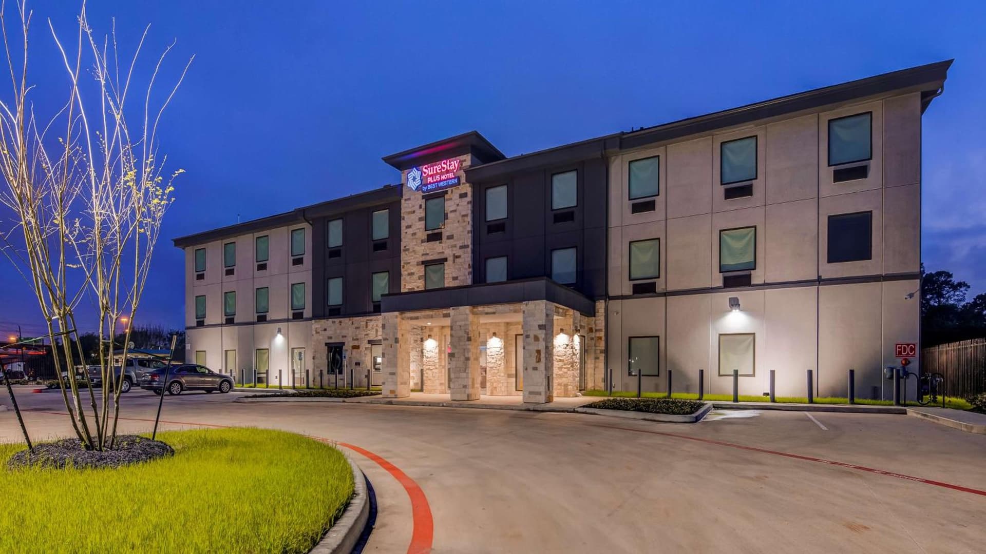 SureStay Plus Hotel by Best Western Humble gallery photo in Humble, TX — image 10