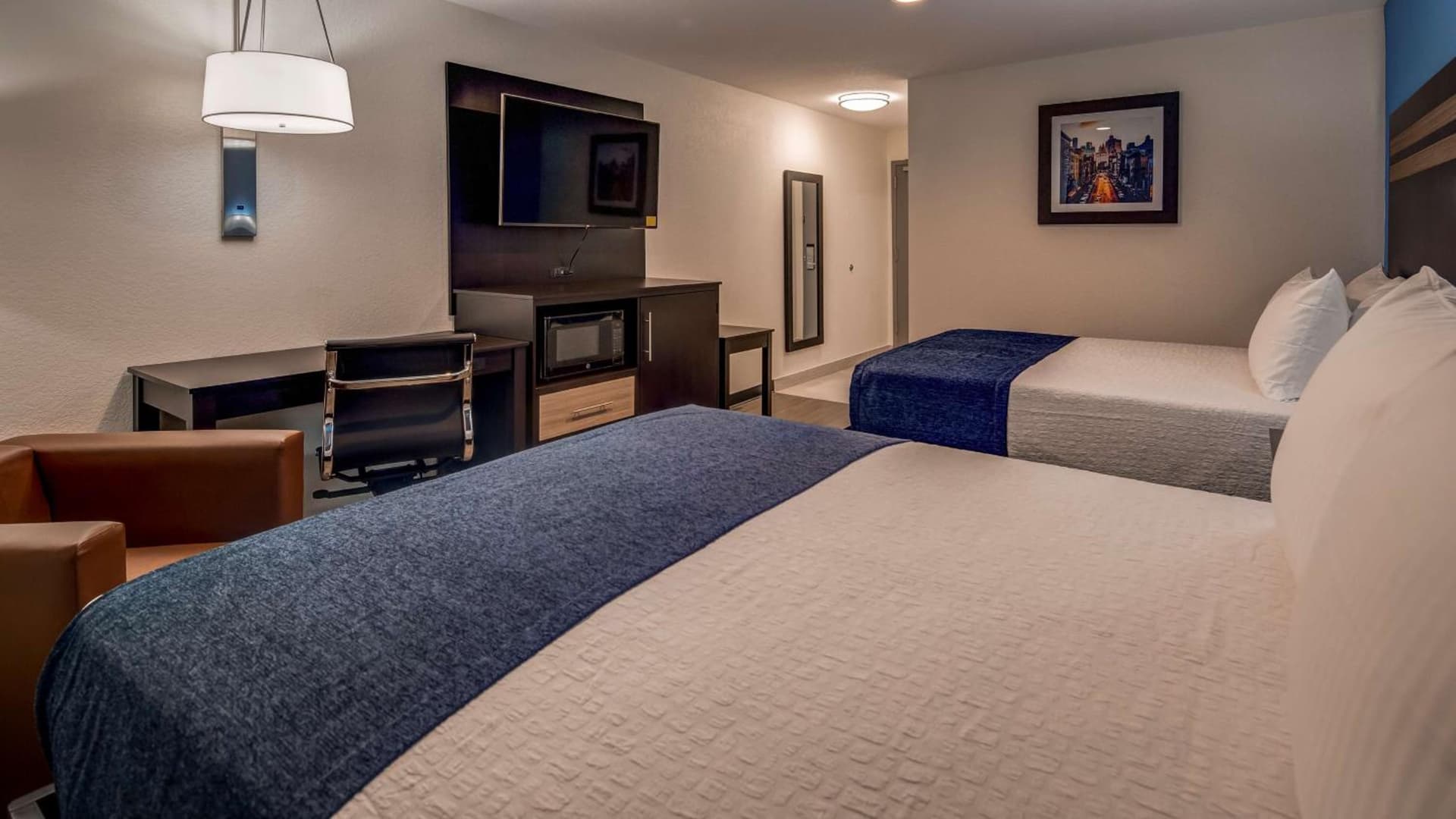 SureStay Plus Hotel by Best Western Humble gallery photo in Humble, TX — image 9