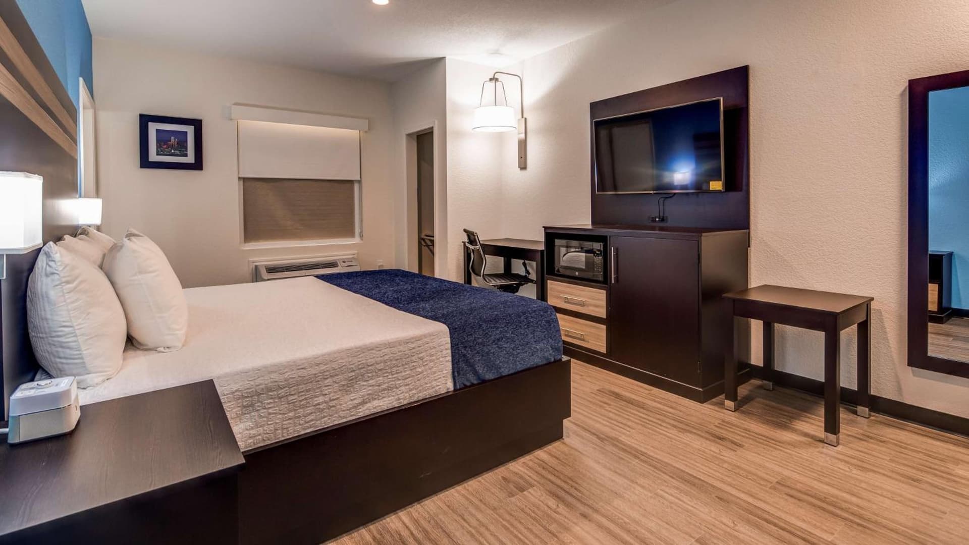 SureStay Plus Hotel by Best Western Humble gallery photo in Humble, TX — image 12