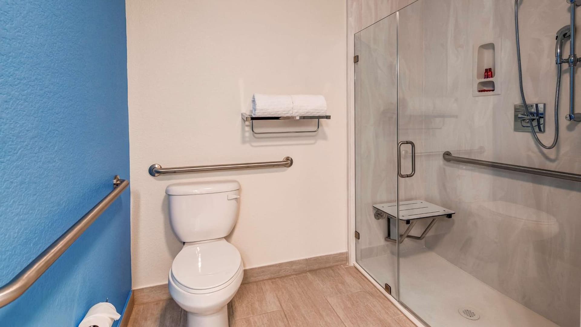 SureStay Plus Hotel by Best Western Humble gallery photo in Humble, TX — image 5