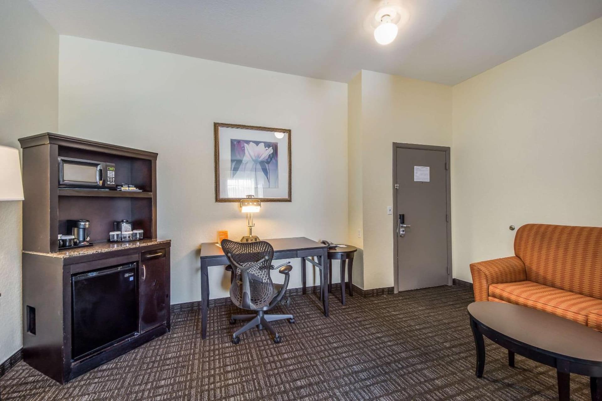 Clarion Inn & Suites Central Clearwater Beach gallery photo in Clearwater, FL — image 51