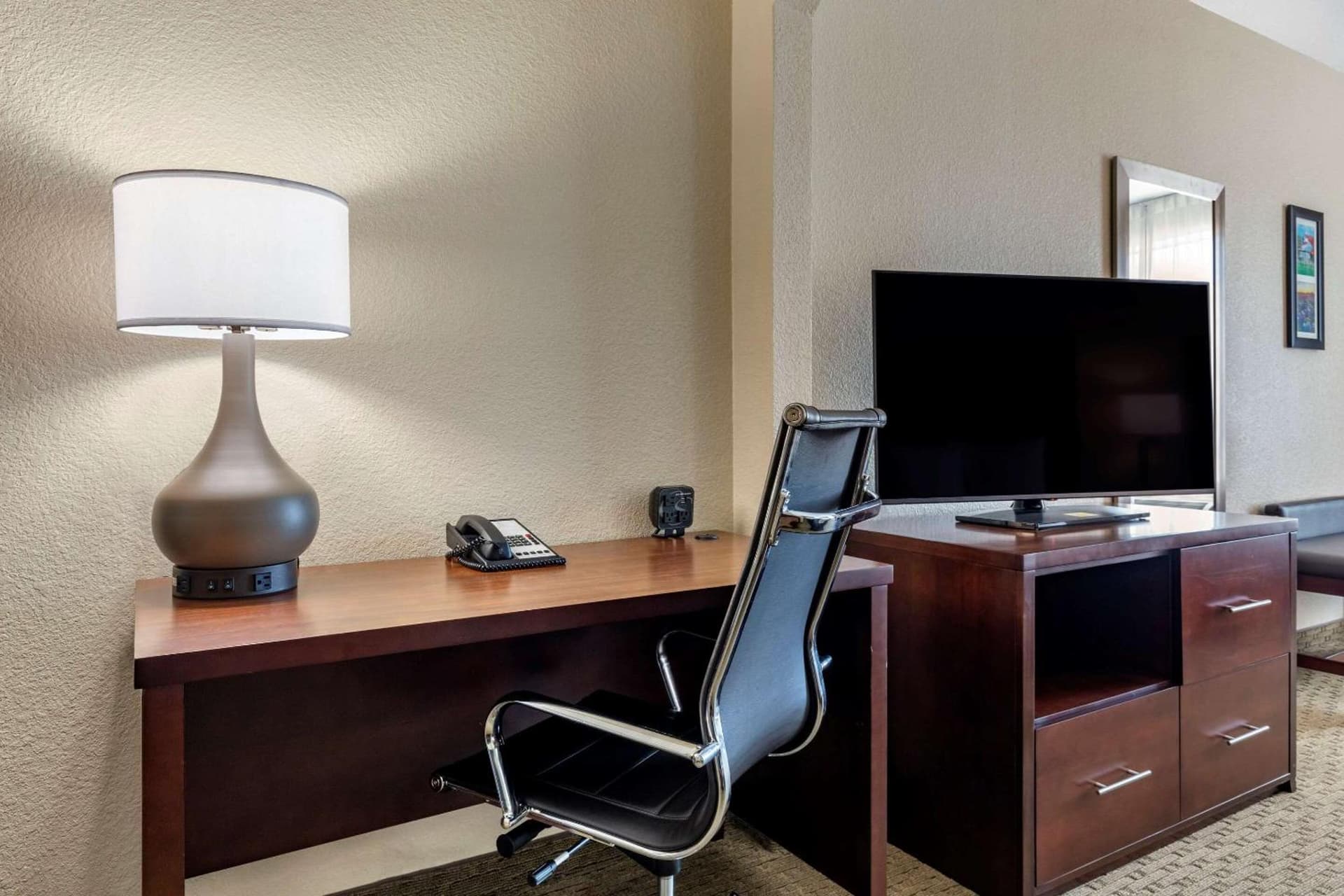 Comfort Suites Waco Near University Area gallery photo in Waco, TX — image 23
