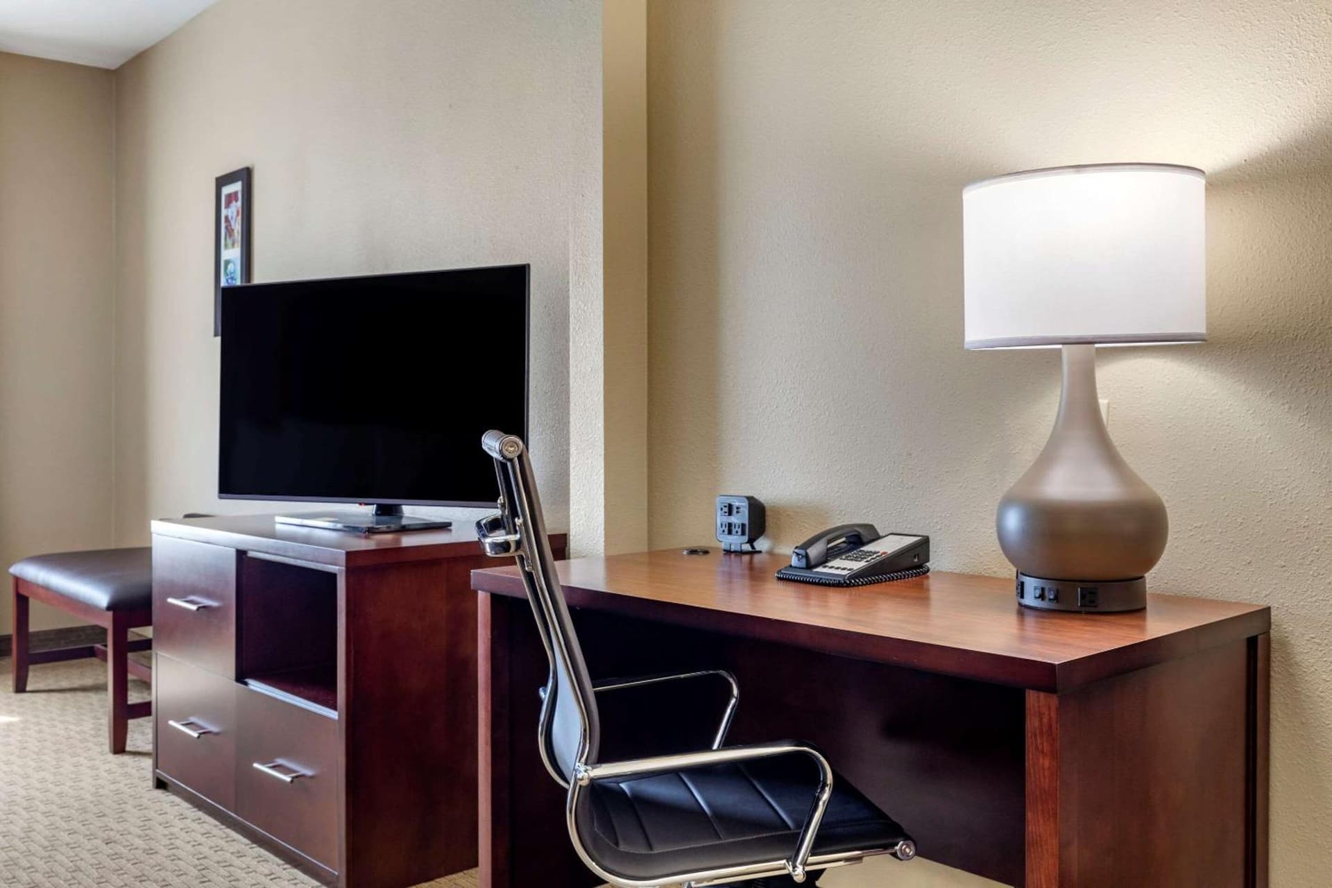 Comfort Suites Waco Near University Area gallery photo in Waco, TX — image 4