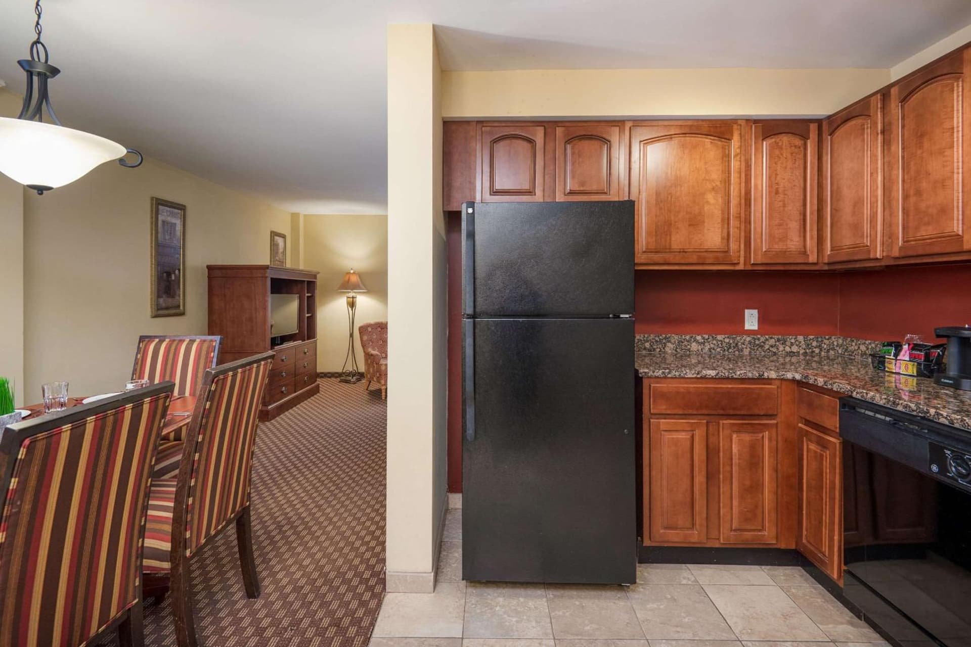 Clarion Collection Hotel Arlington Court Suites gallery photo in Arlington, VA — image 26