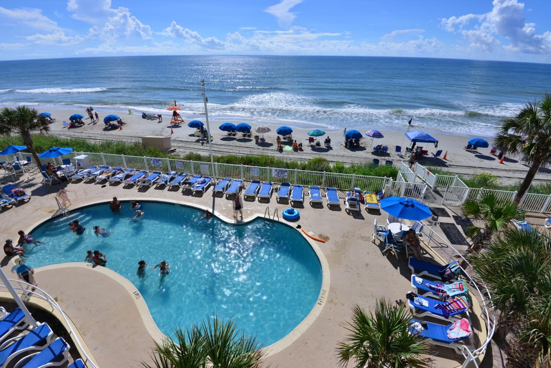 Deluxe Ocean front One Bedroom suite in Sandy Beach Resort interior in Myrtle Beach, SC — gallery photo 2