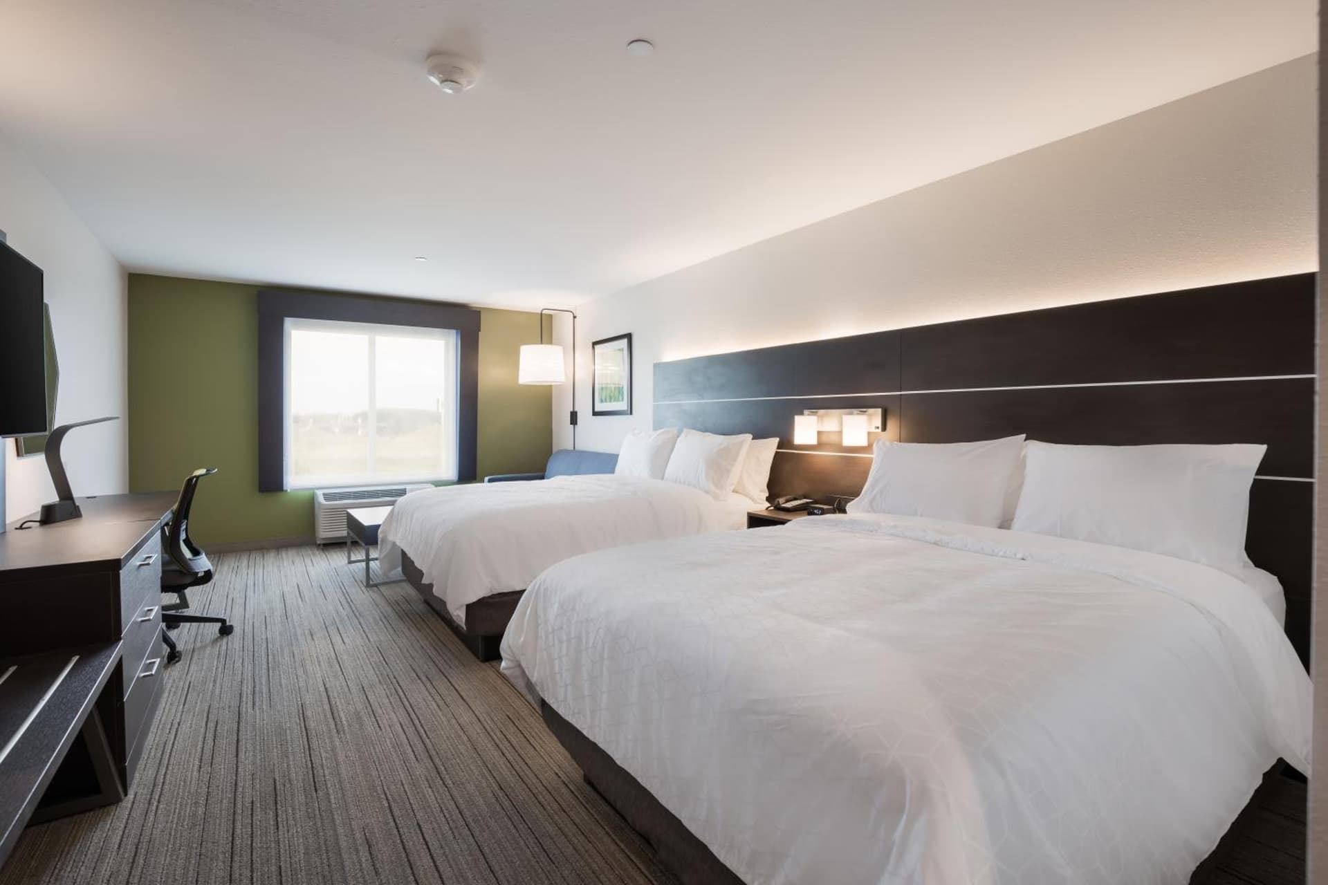 Holiday Inn Express & Suites Chicago - Hoffman Estates by IHG gallery photo in Hoffman Estates, IL — image 35