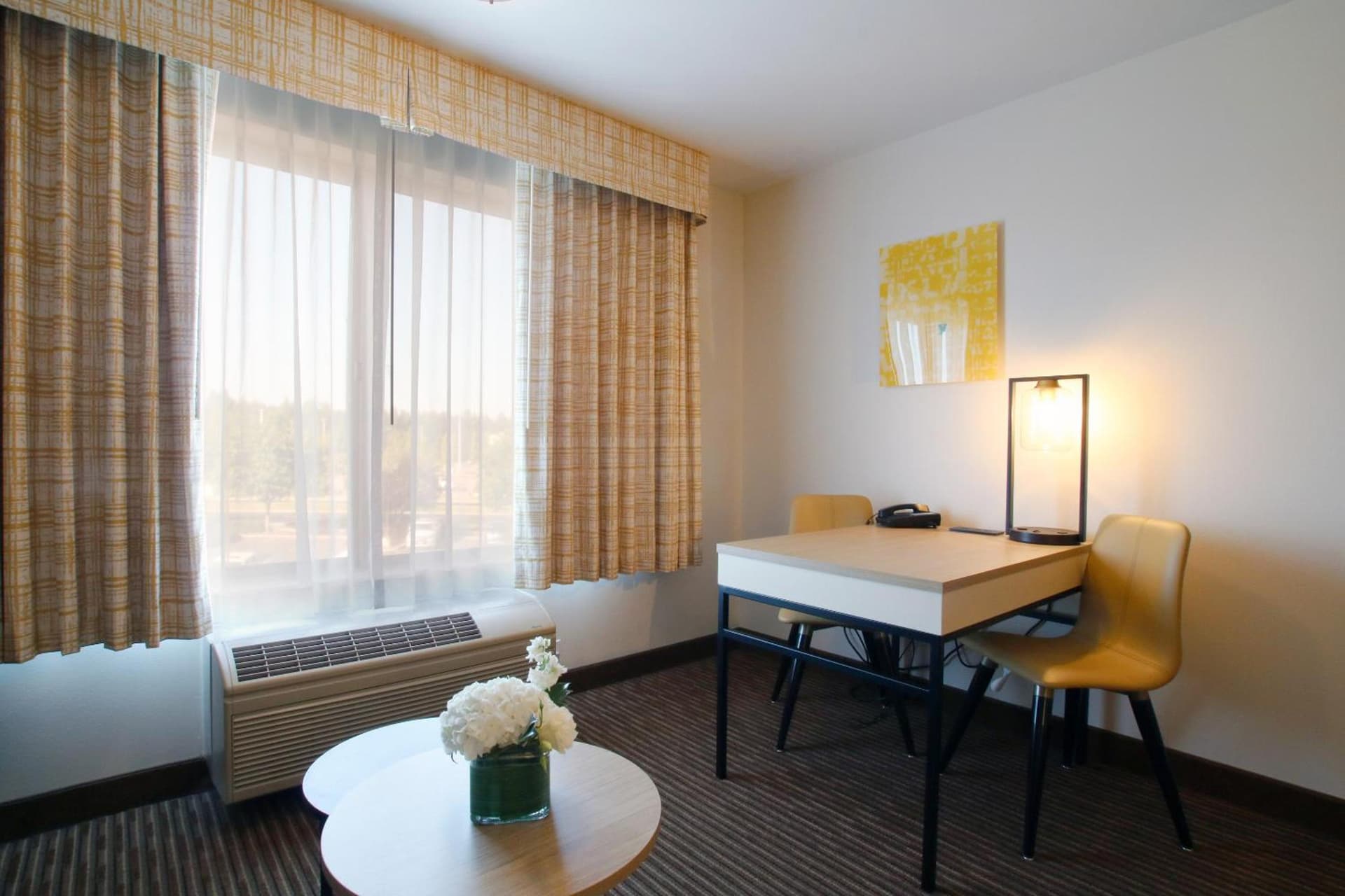 Oxford Suites Spokane Valley gallery photo in Spokane Valley, WA — image 8