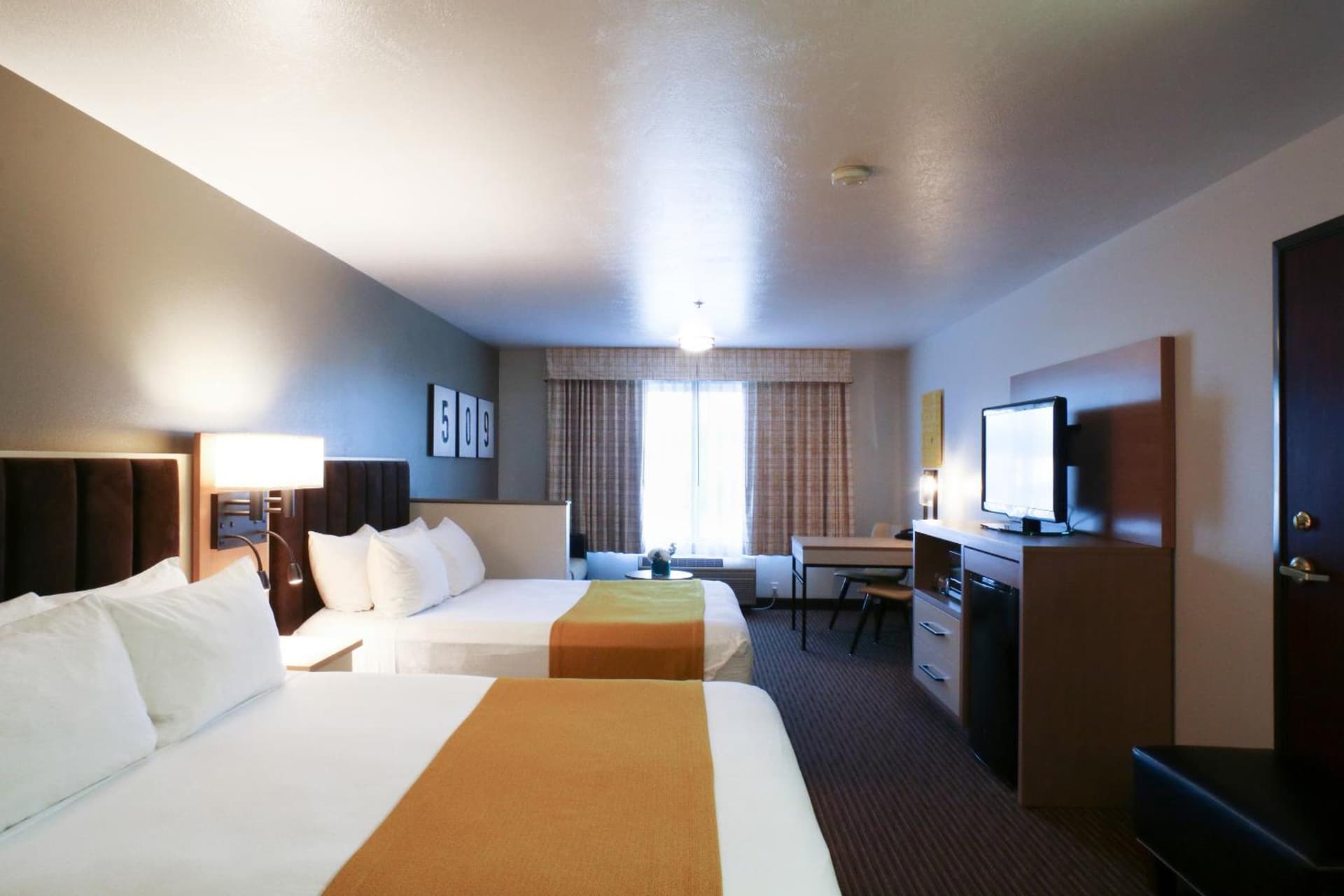 Oxford Suites Spokane Valley gallery photo in Spokane Valley, WA — image 26