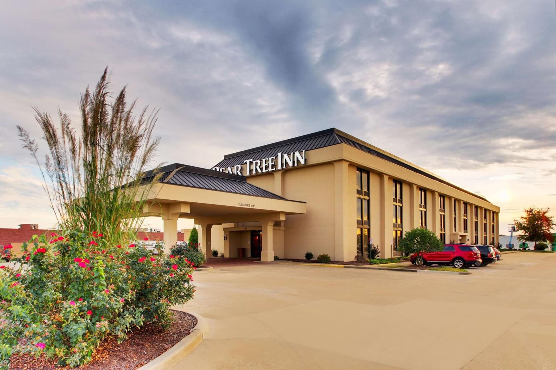 Pear Tree Inn Cape Girardeau West — hotel in Cape Girardeau, Missouri