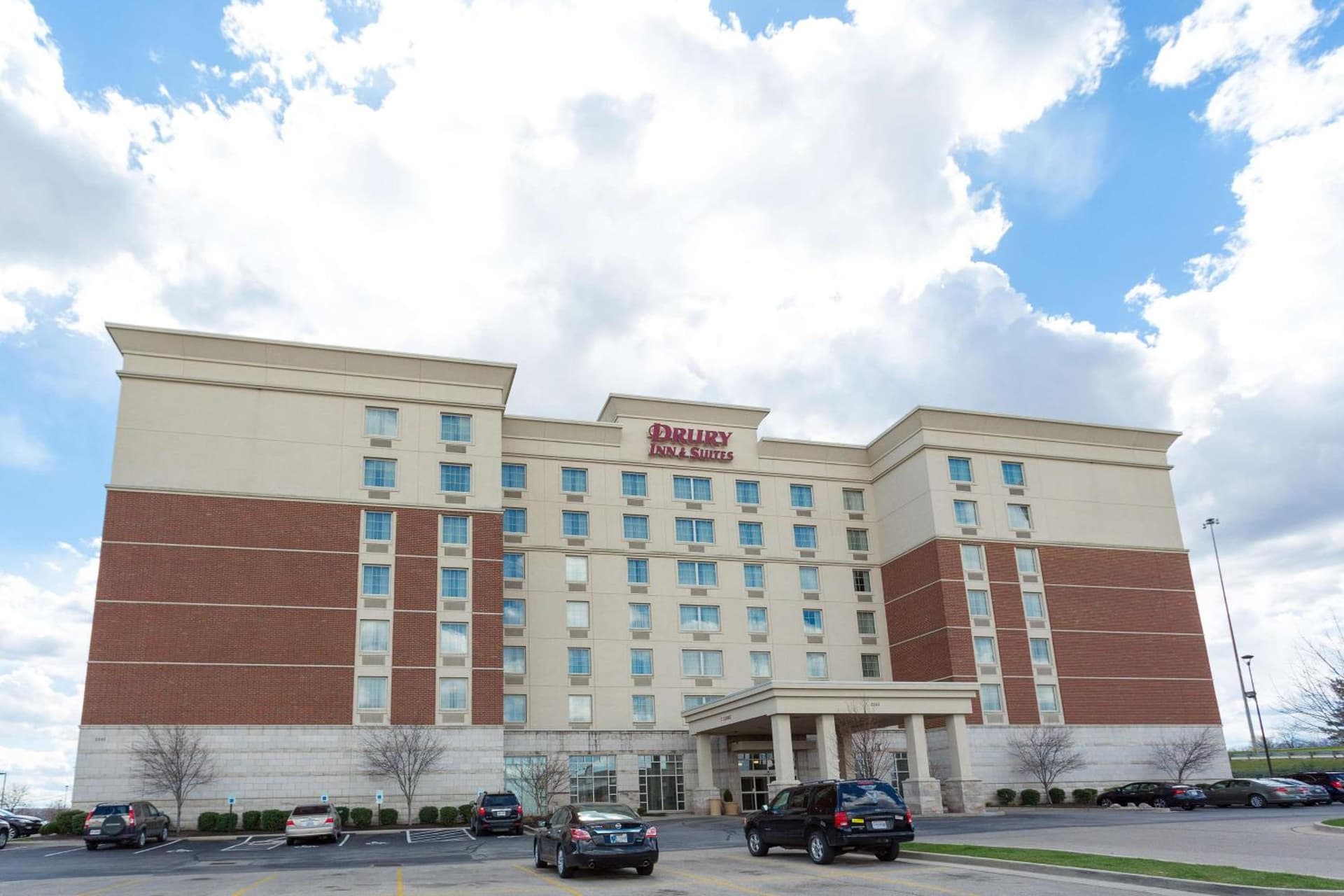 Drury Inn & Suites Cincinnati Sharonville featured exterior or lobby in Sharonville, OH — similar hotel