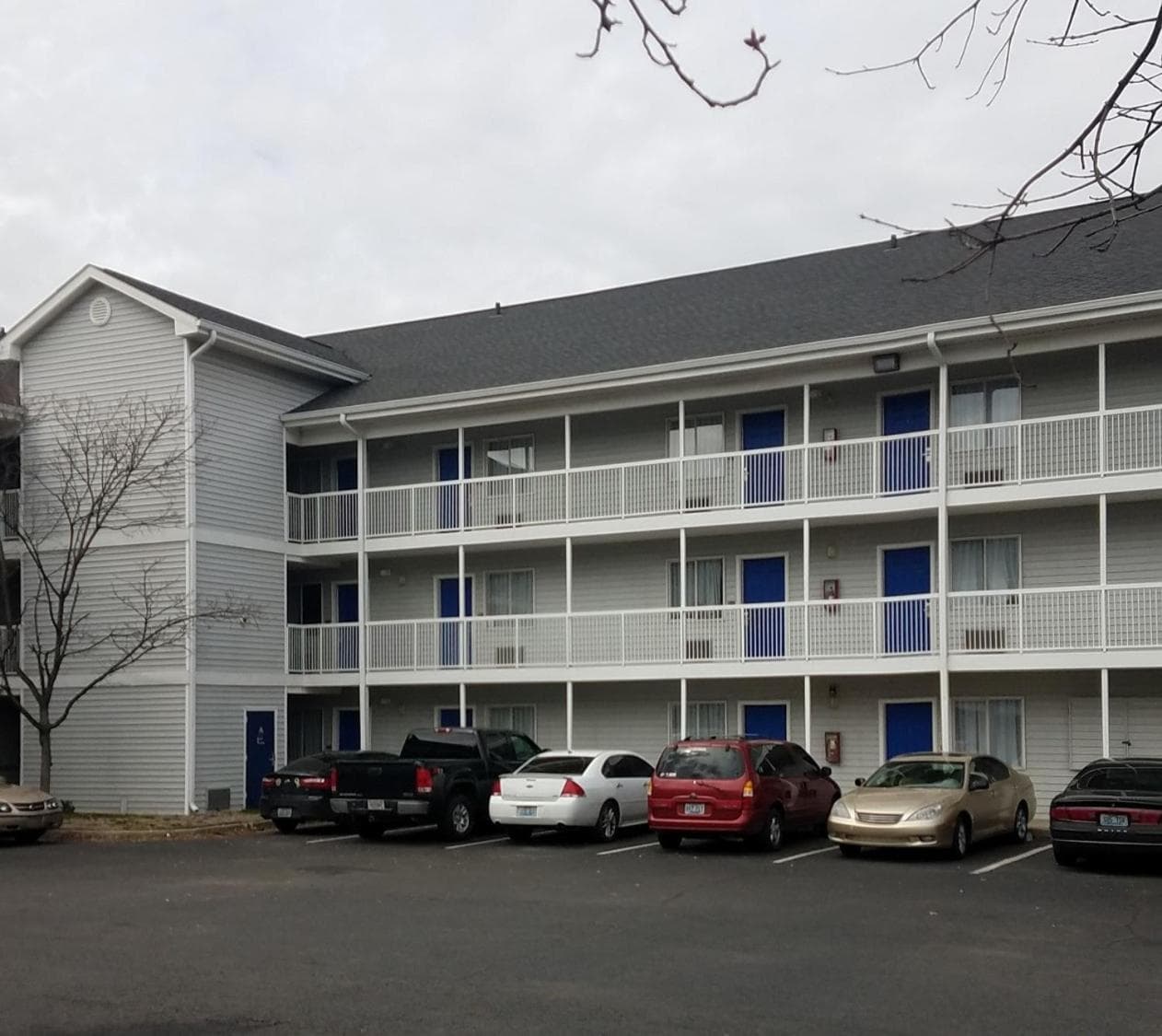 InTown Suites Extended Stay Louisville KY - Airport featured exterior or lobby in Louisville, KY — similar hotel