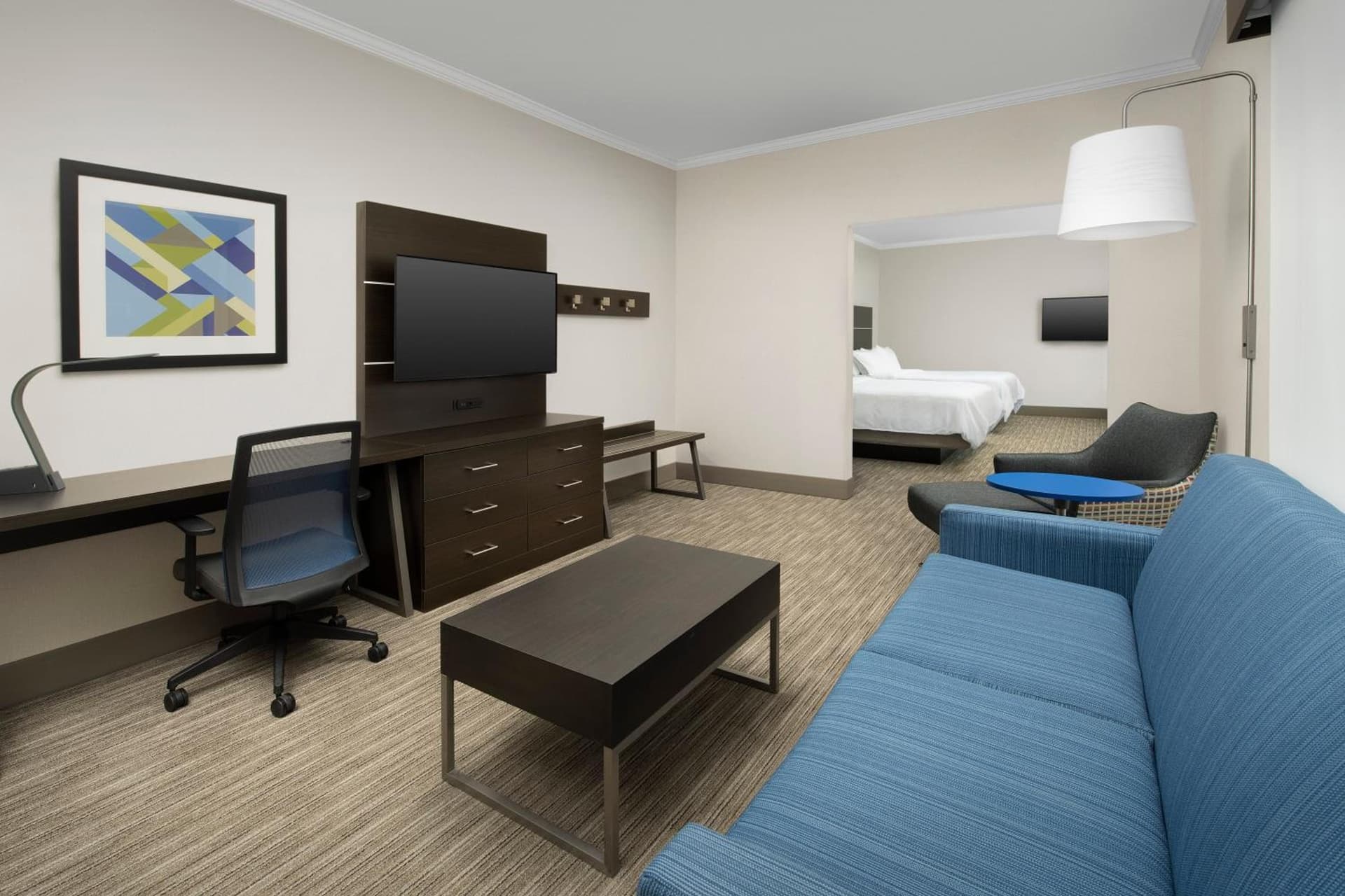 Holiday Inn Express Hotel & Suites Puyallup (Tacoma Area) by IHG property views in Puyallup, WA — gallery photo 3
